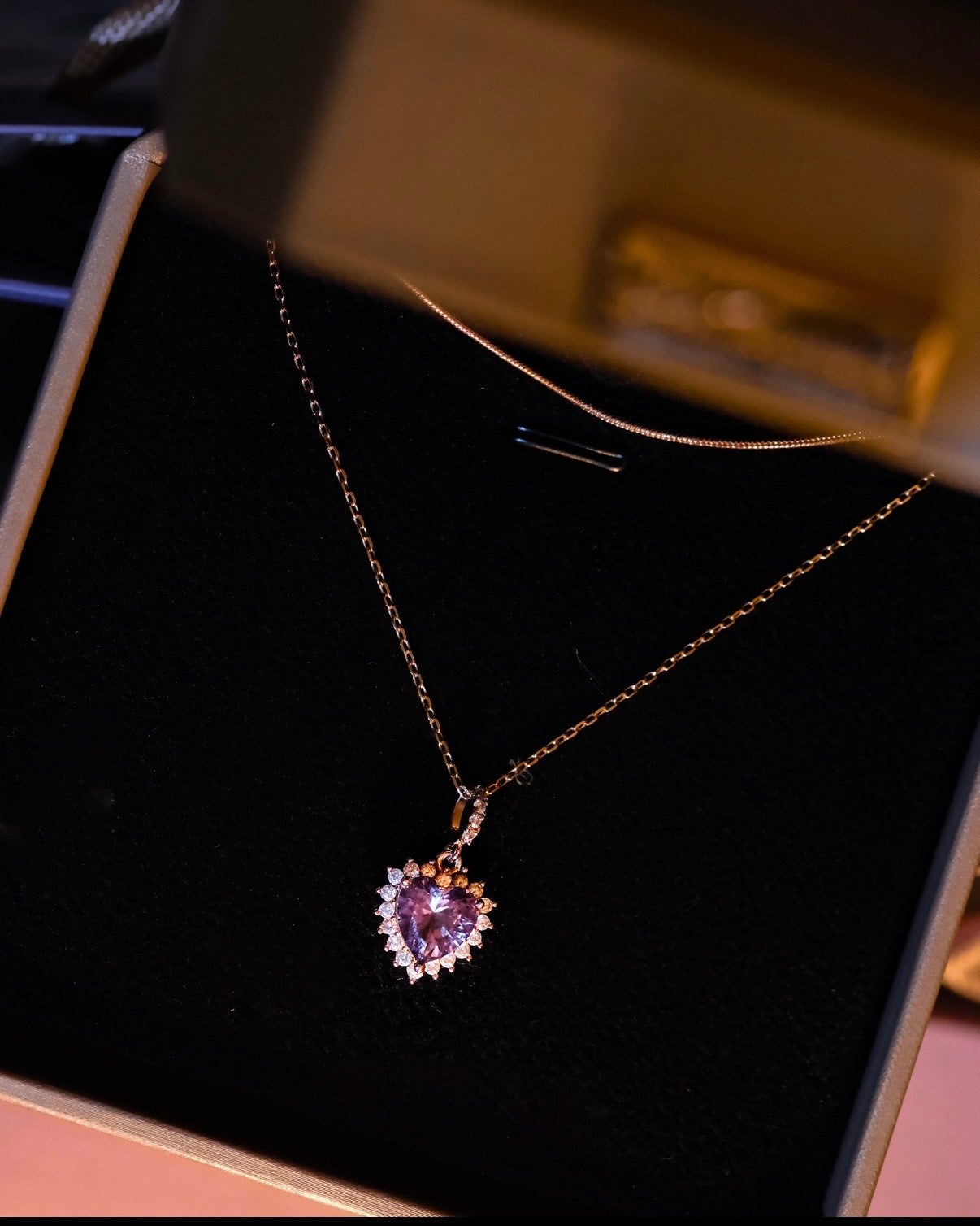 Halo of Love | double-layer Rosegold heart shape necklace