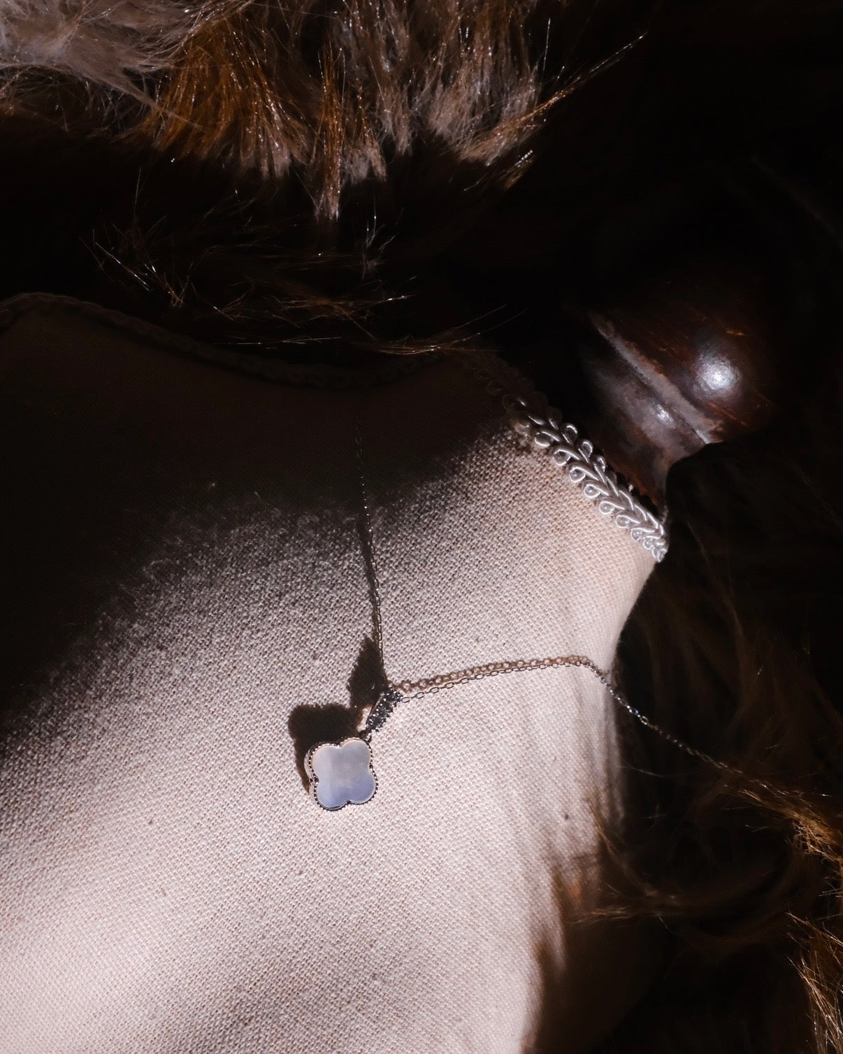 Deserve Necklace- shell lucky clove with engraving