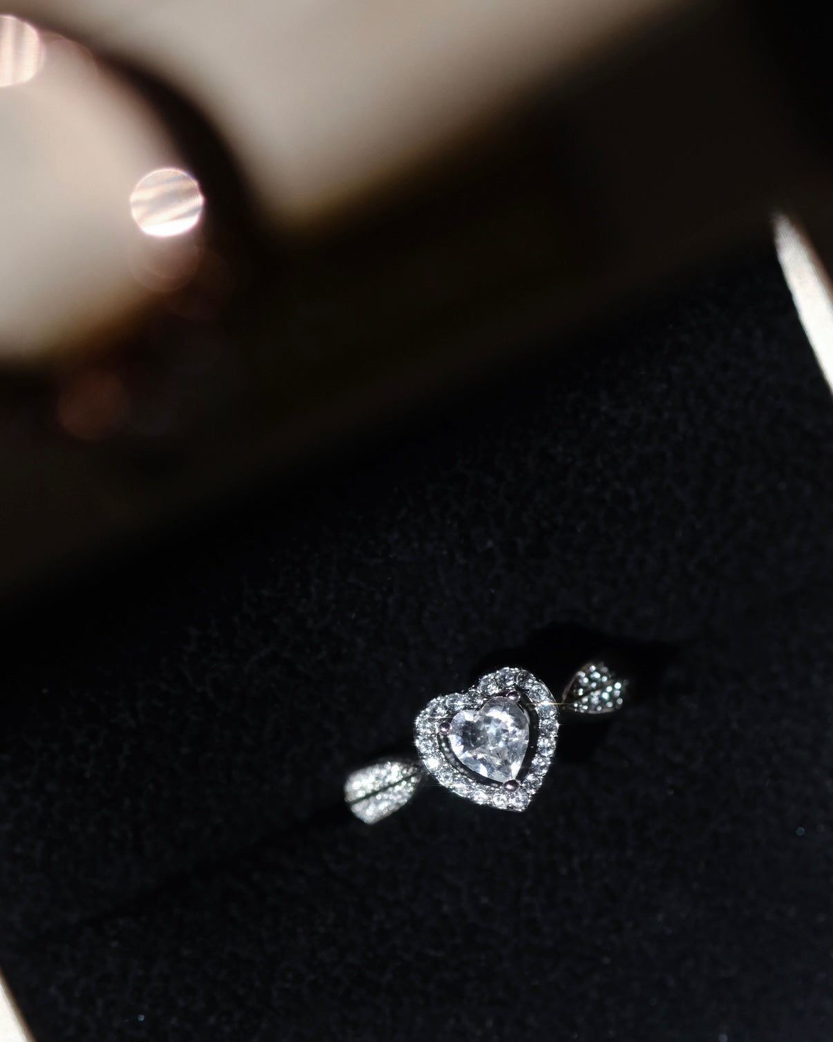 Krishna Heart Crown ring : 18k Rosegold/ silver