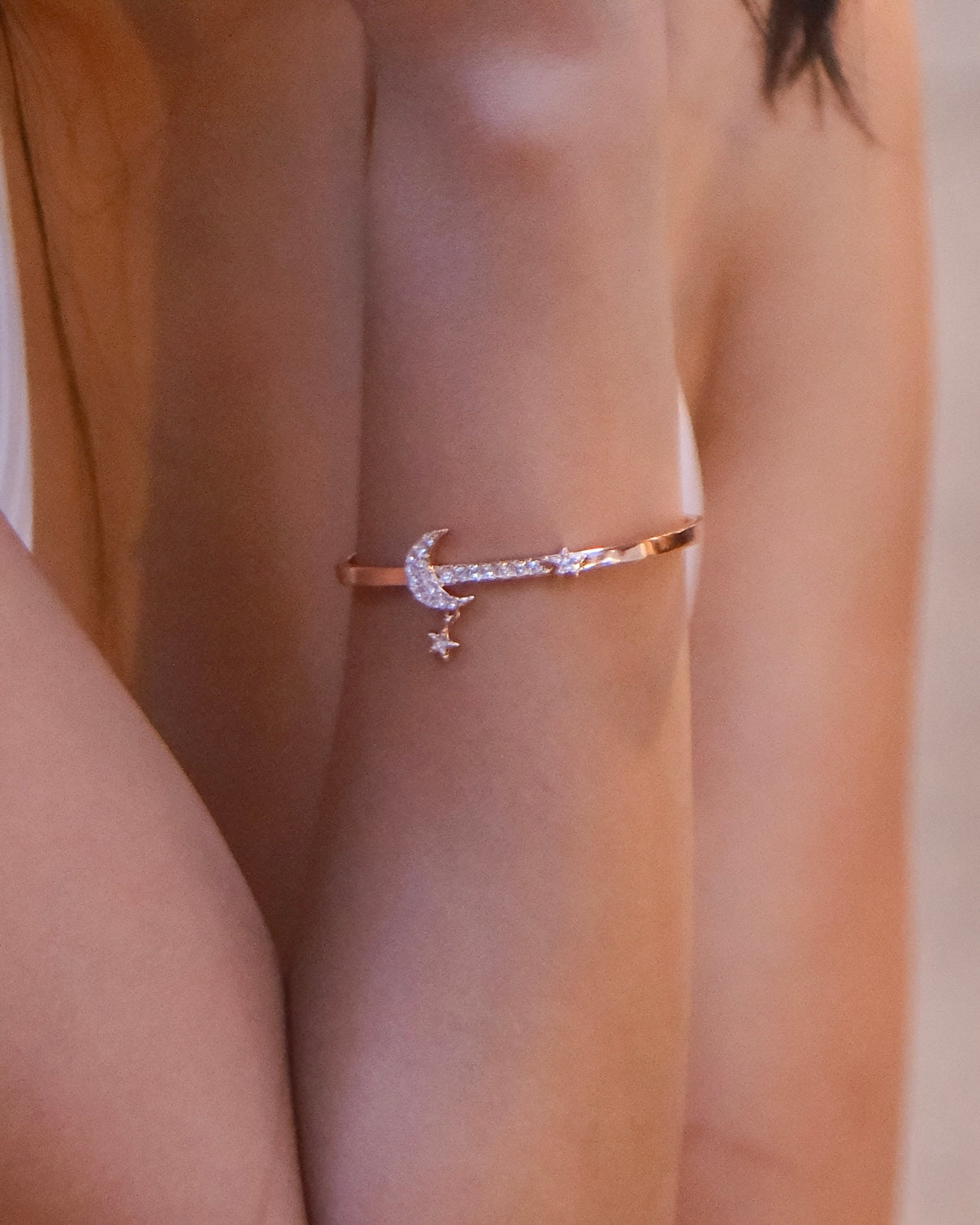 Souls Romantic Bangle with Swarovski Crystals (18K Rose Gold Plating, Brass)