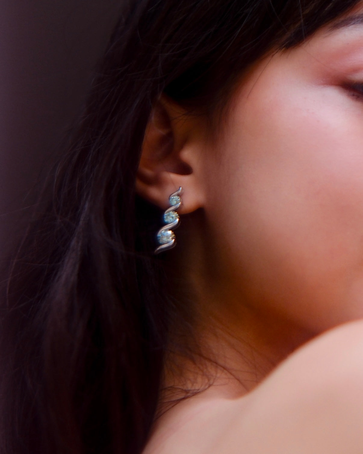 Mermaid Greenish Blue Diamond | Dance of the Wind