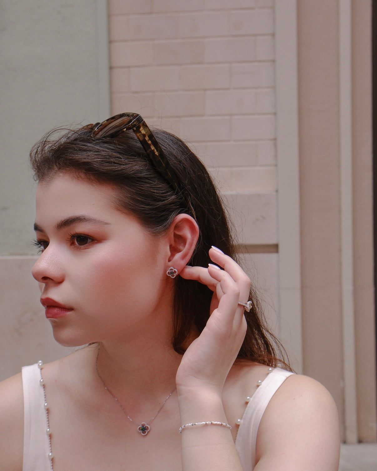 Versailles | Noble Four-Leaf Clover Necklace in Black Diamond – Timeless & elegant French Style