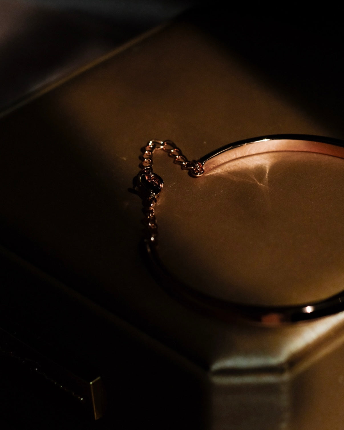 Souls Romantic Bangle with Swarovski Crystals (18K Rose Gold Plating, Brass)