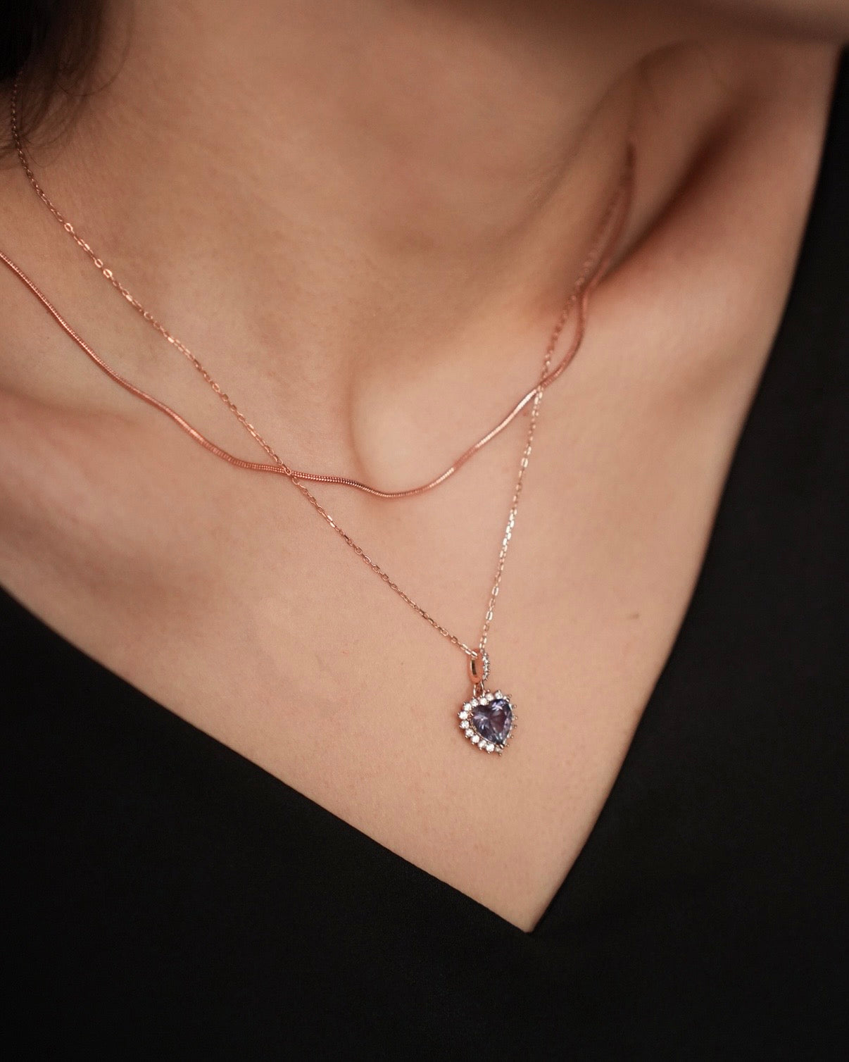 Halo of Love | double-layer Rosegold heart shape necklace