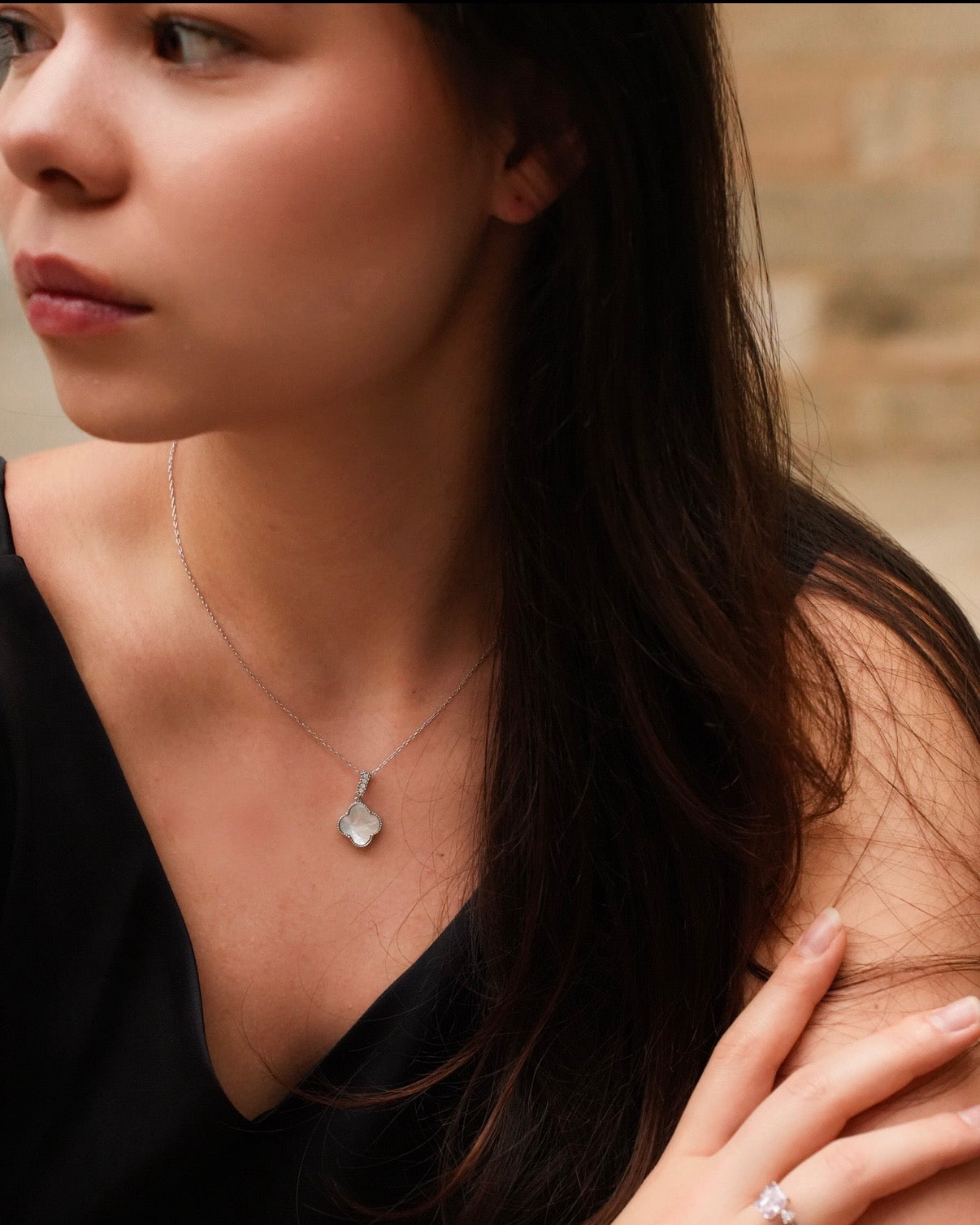 Deserve Necklace- shell lucky clove with engraving