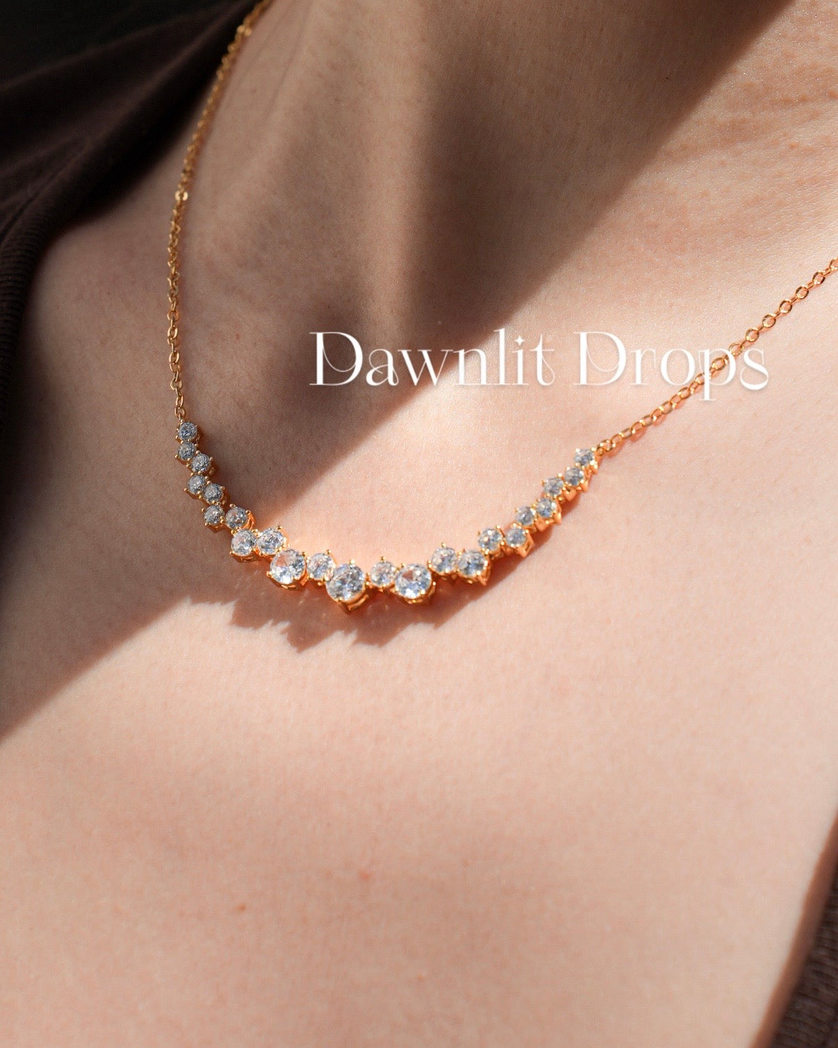 Dawnlit drops necklace| elegance essential for date and dress
