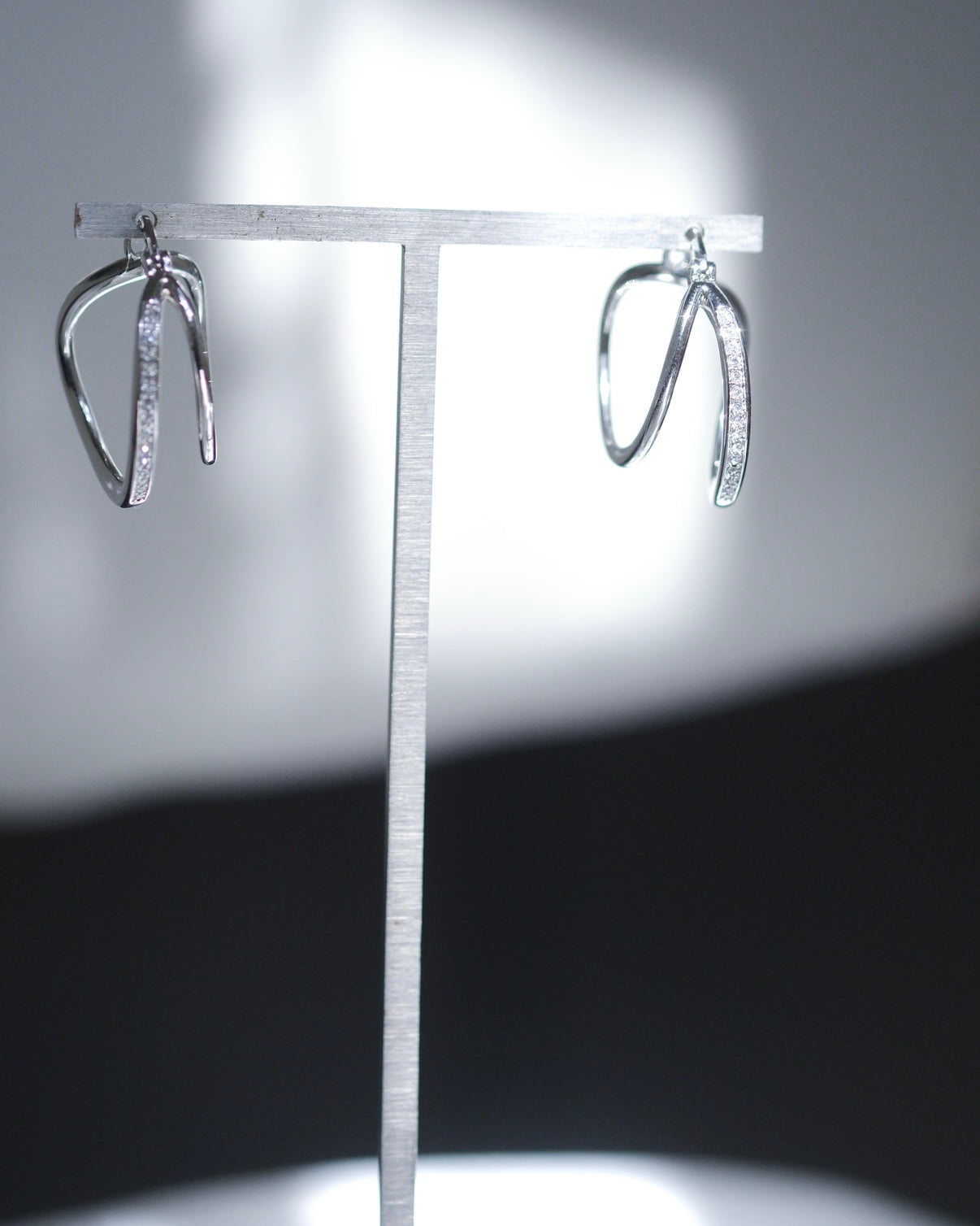 Ouroboros: Eternal Symbols & Elegant Jewelry | Unique Sterling Silver & Gold Accessories