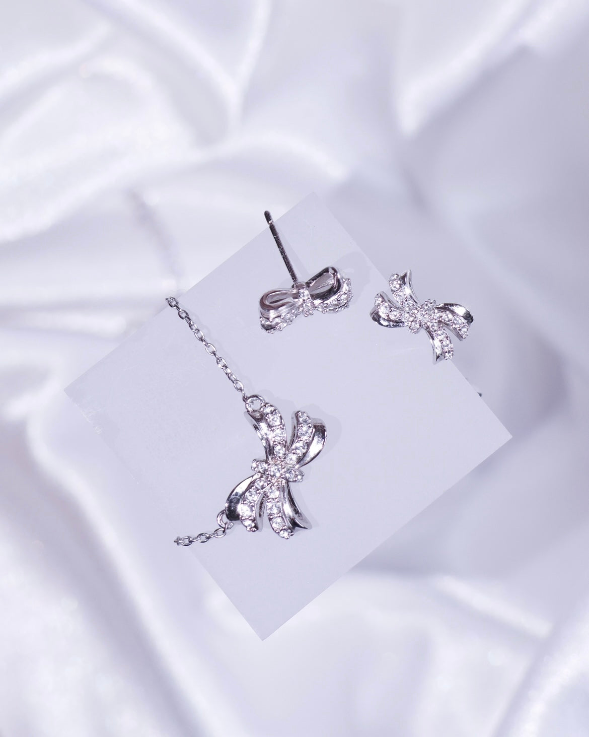 Luxe Ties [BLACK FRIDAY SALES SPECIAL] | Elegant designer ribbon sets plated with 18k goldLuxe Ties [BLACK FRIDAY SALES SPECIAL] | Elegant designer ribbon sets plated with 18k gold