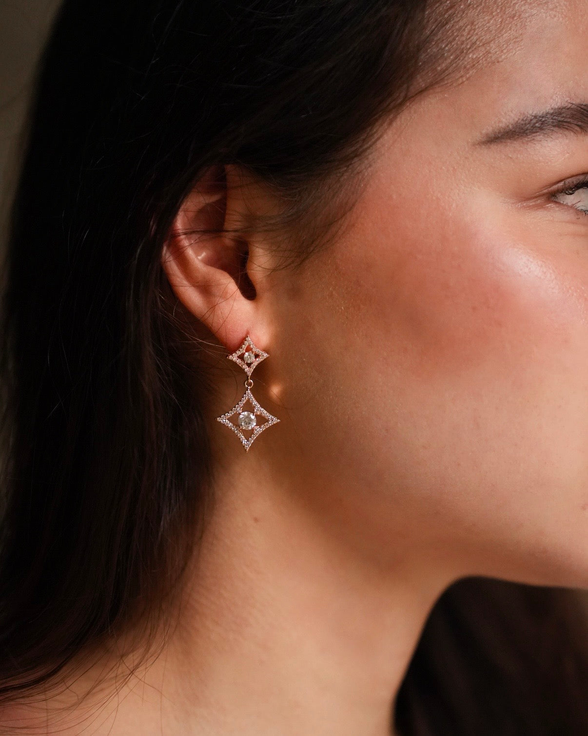 Ravishing Obs – kite star elegant earrings