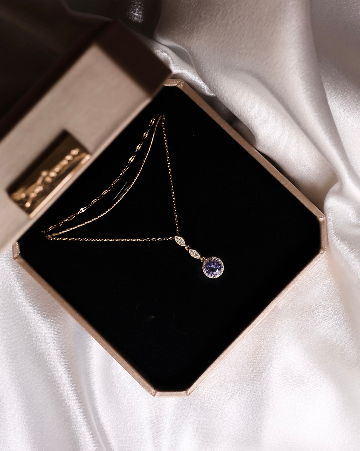 Treasure | 3-Layer Necklace, Alexandrite necklace, vintage elegant design