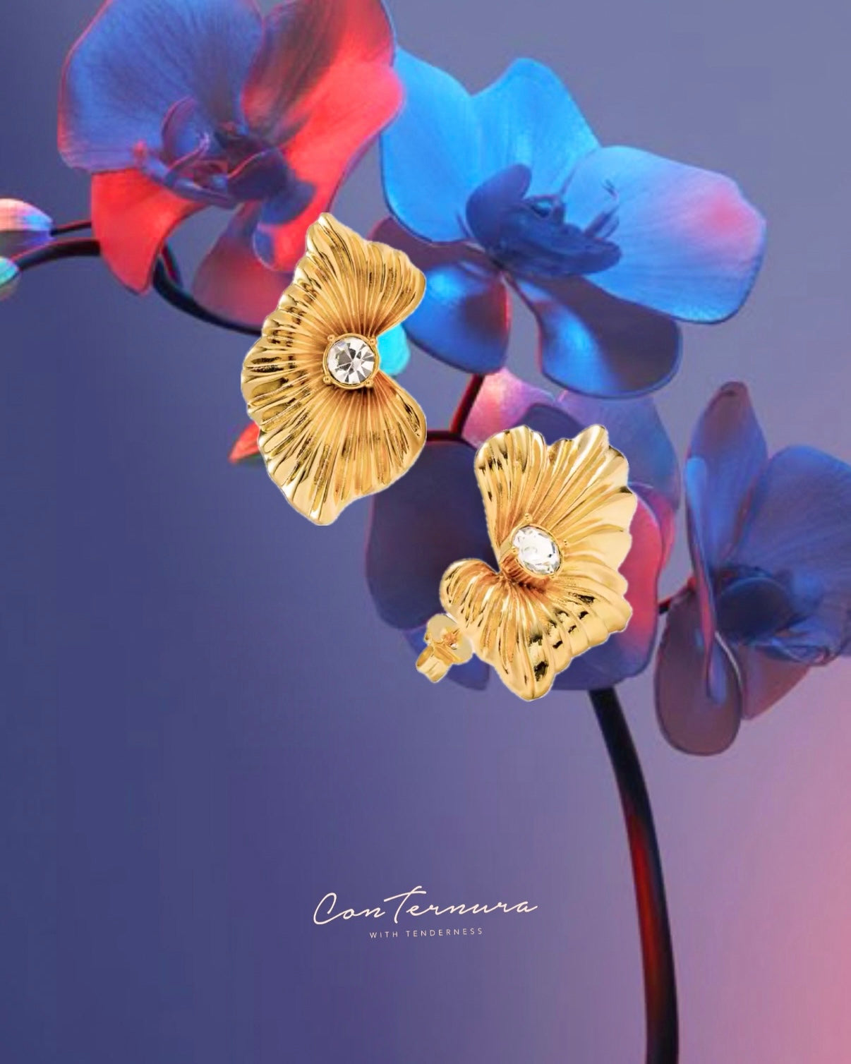 Orchid | Art floral flowy cool carved style - 18k gold and crystal from Austria