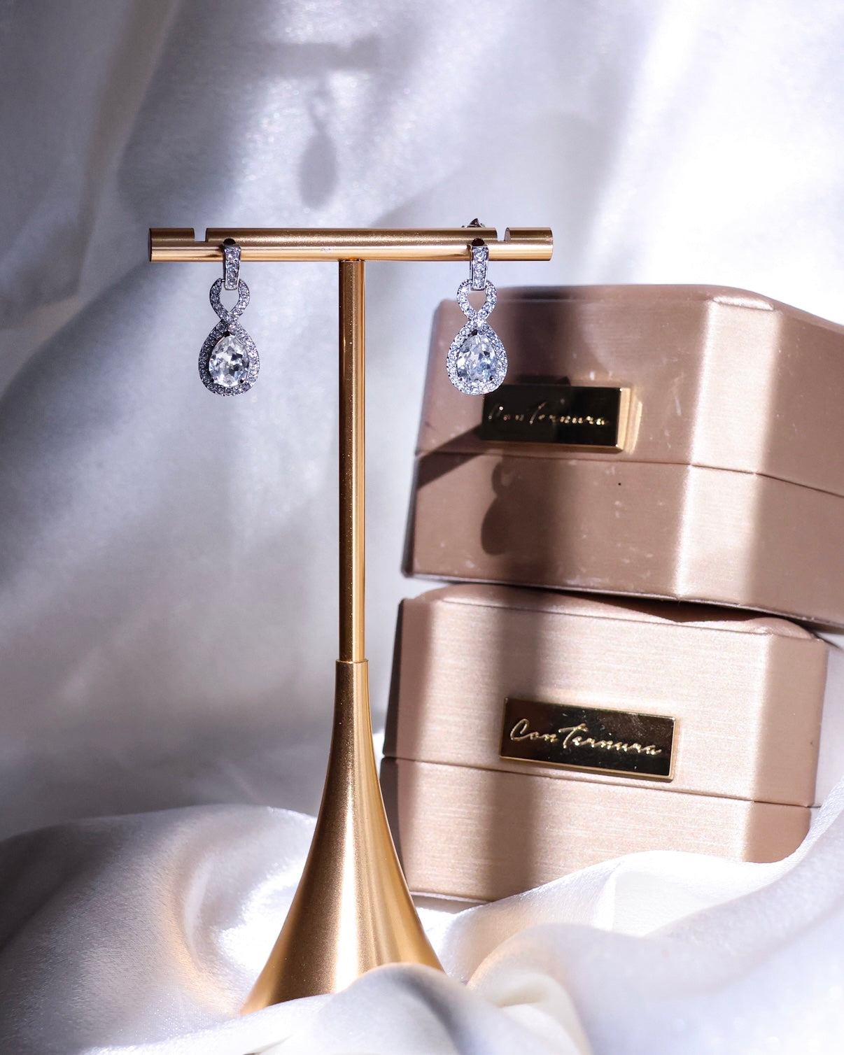 Infinite Facet- elegant, classy earrings