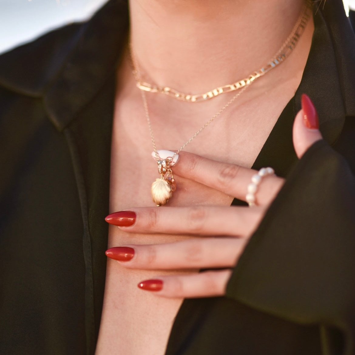 Amorè Shell Locker - Mermaid Necklace with engraving (within 12 letter ...