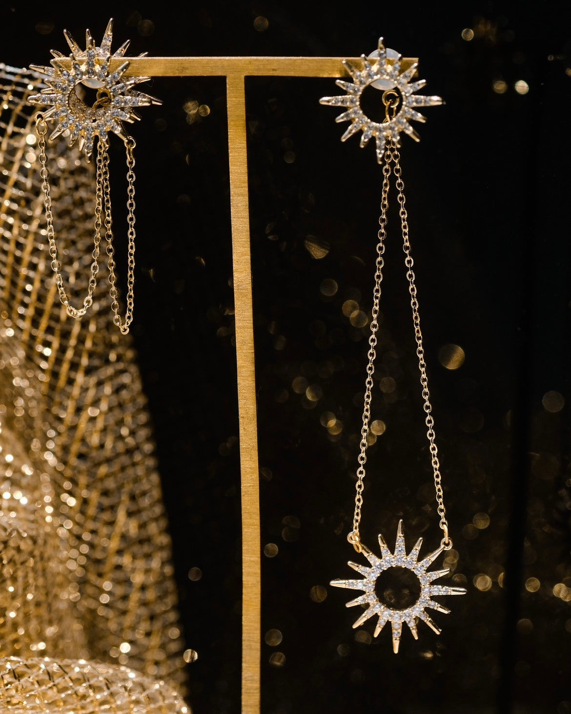 The Sun - 3 ways to wear | Goddess and Eyecatching