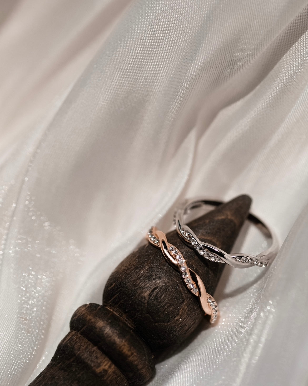 Wave - classic ring design | Everyday wear - Rosegold/ Platinum