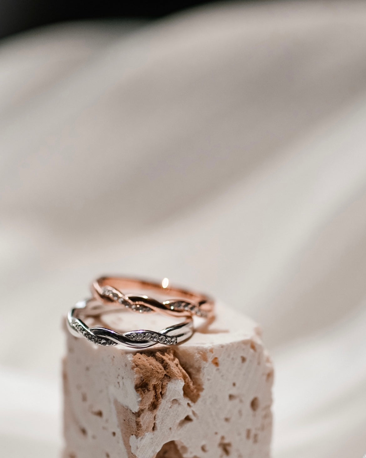 Wave - classic ring design | Everyday wear - Rosegold/ Platinum