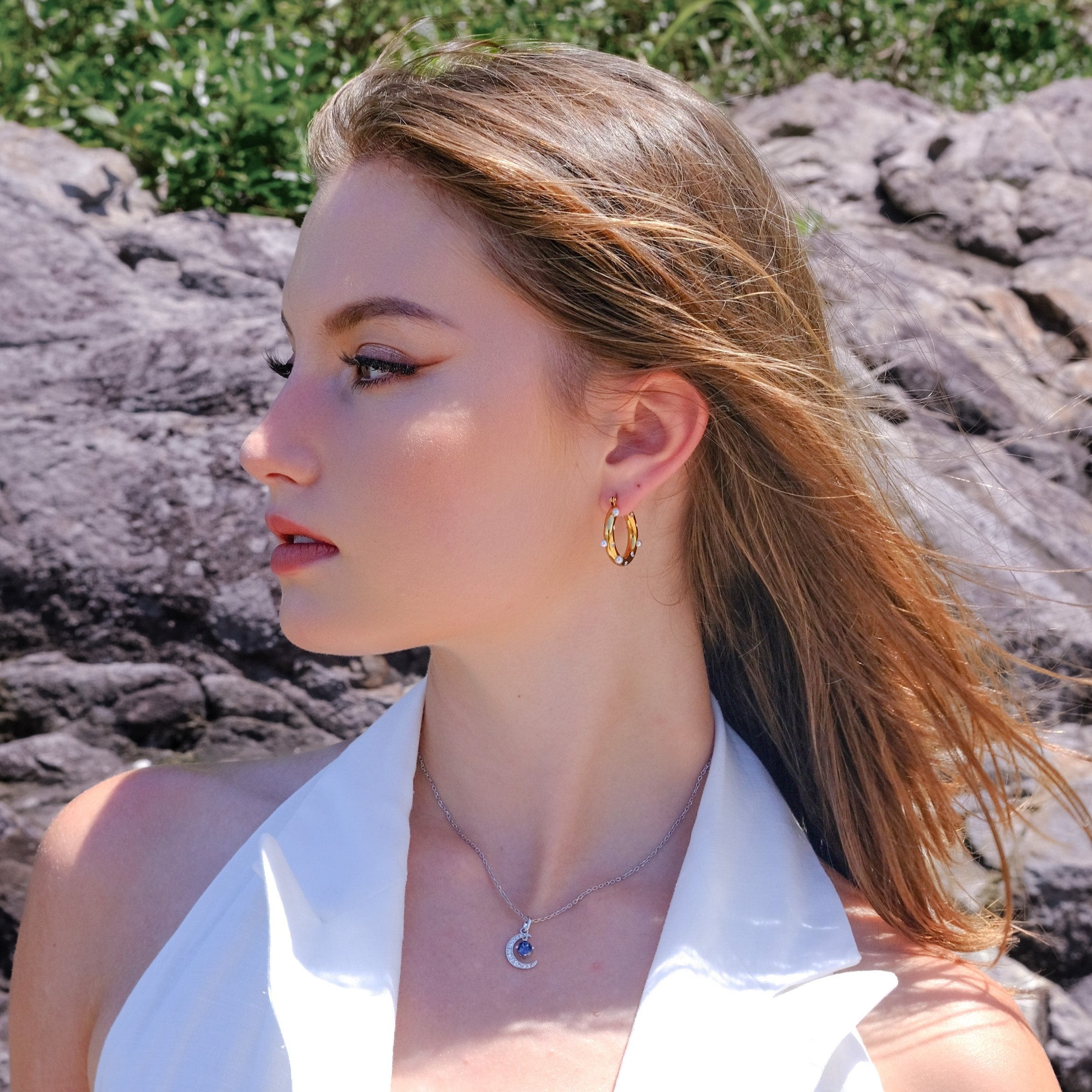 Lunar Eclipse | crystal blue and white platinum romantic necklace