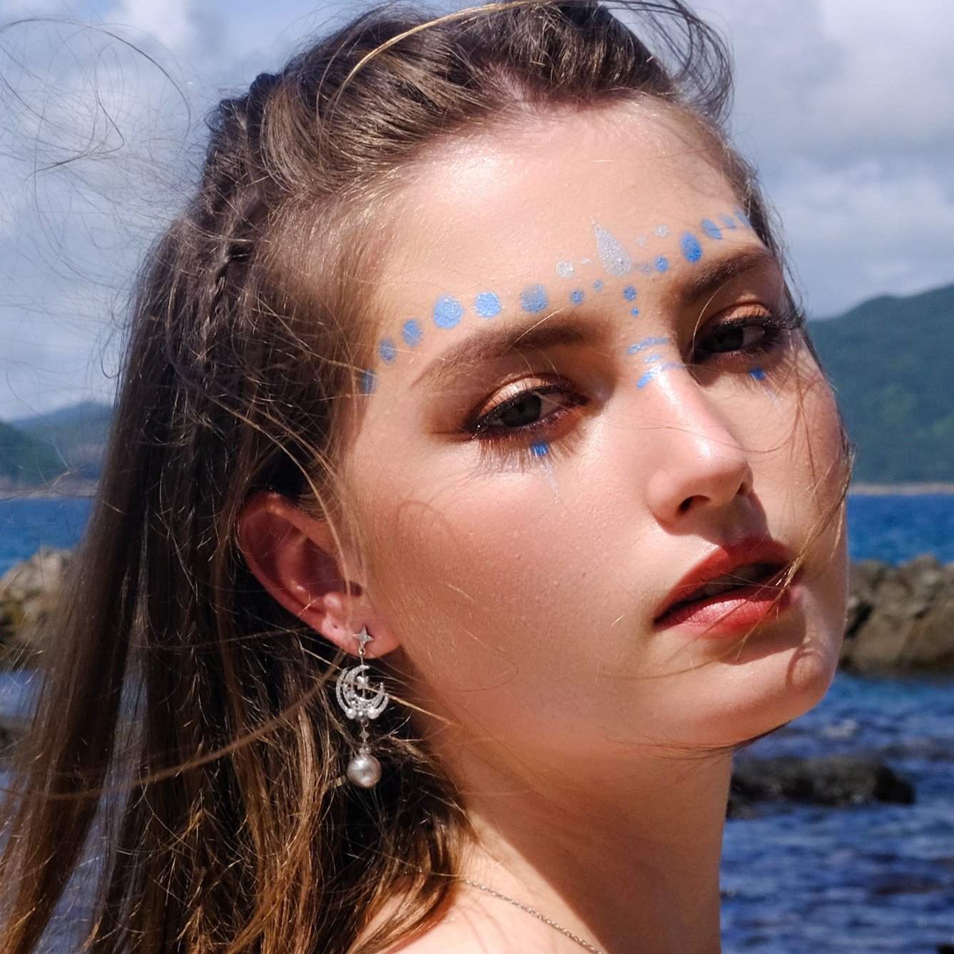 Dream Weaver - Platinum, dreamy, classic, pearl dream catcher earrings