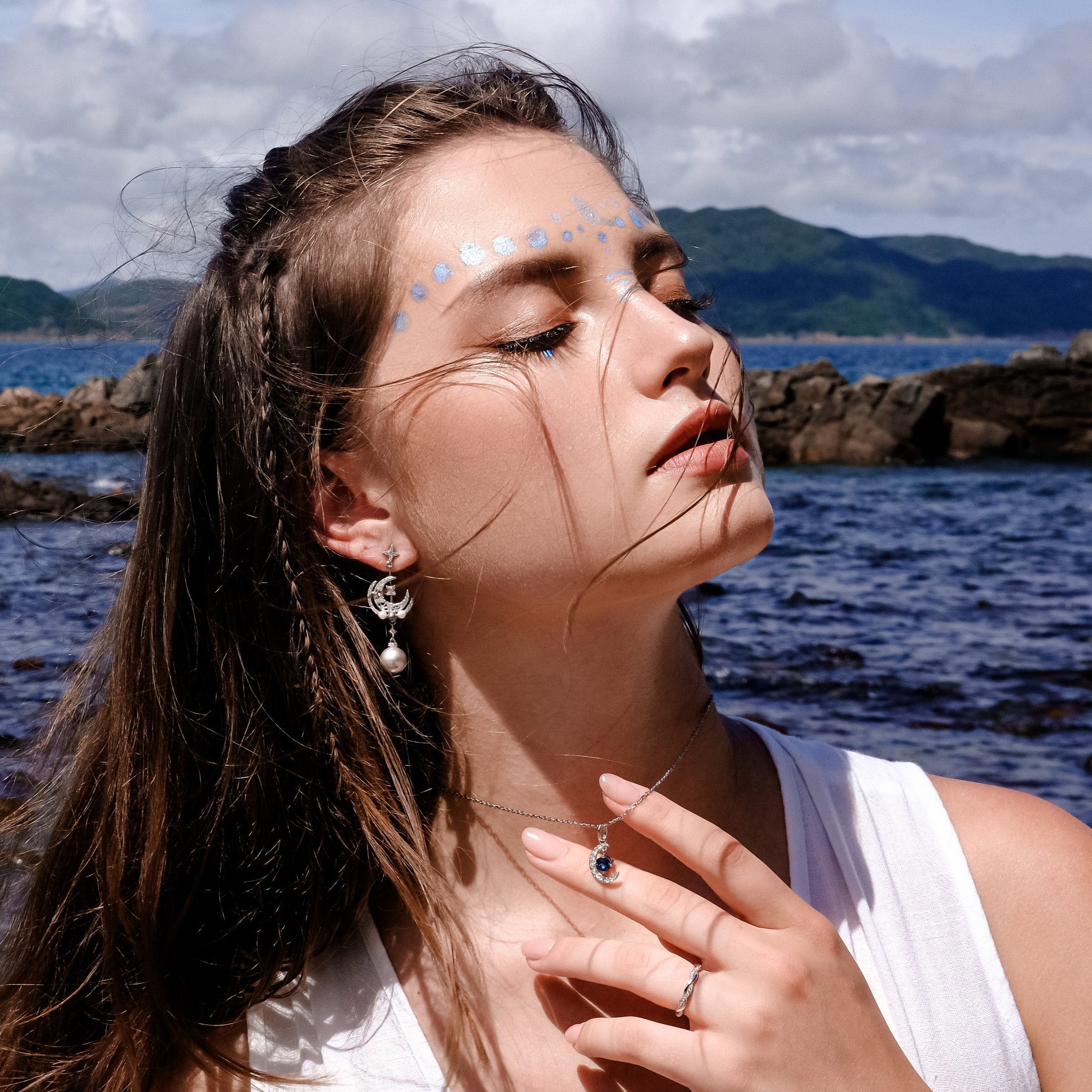 Dream Weaver - Platinum, dreamy, classic, pearl dream catcher earrings