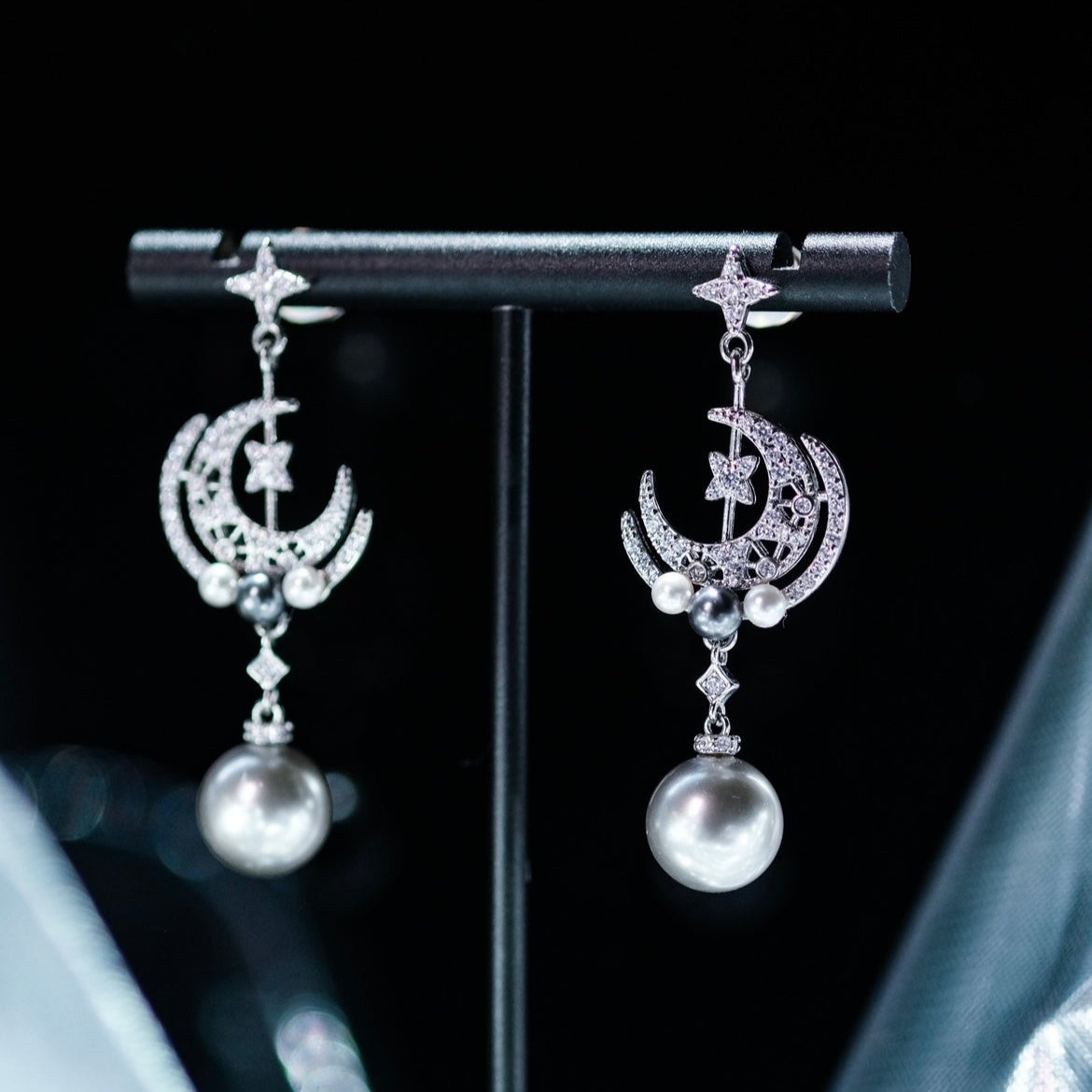 Dream Weaver - Platinum, dreamy, classic, pearl dream catcher earrings