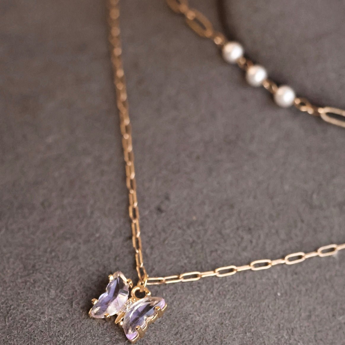 Lavender -Handmade Series- Double layer necklace with a handmade glass butterfly