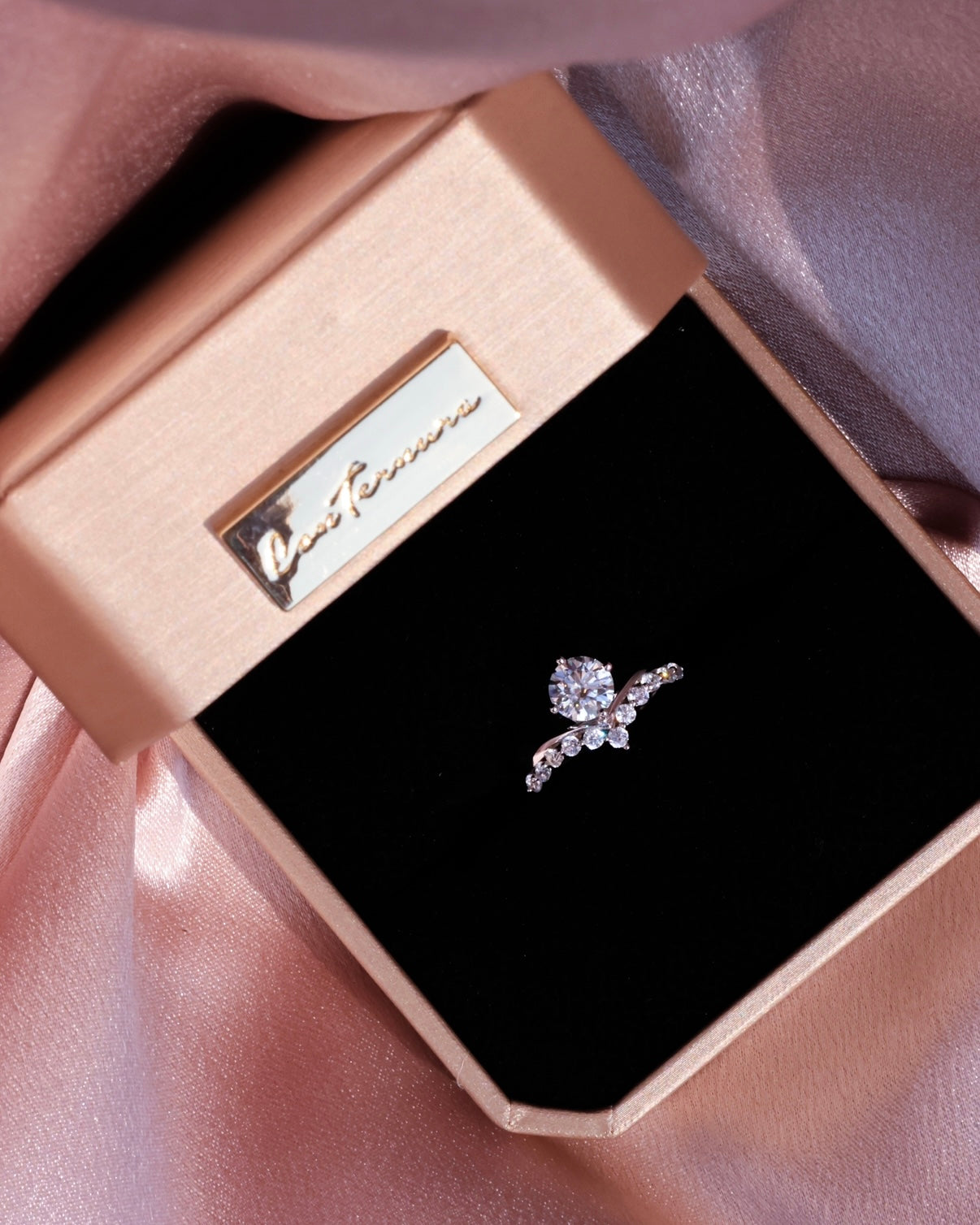 Swan Lake | Love yourself before loving someone- 1 carat diamond