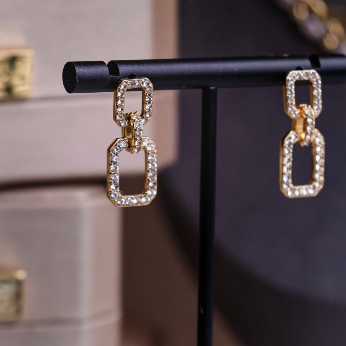 Antique Gold - Old Money Style | Perfect match with Sprocket | Everyday business woman essentials