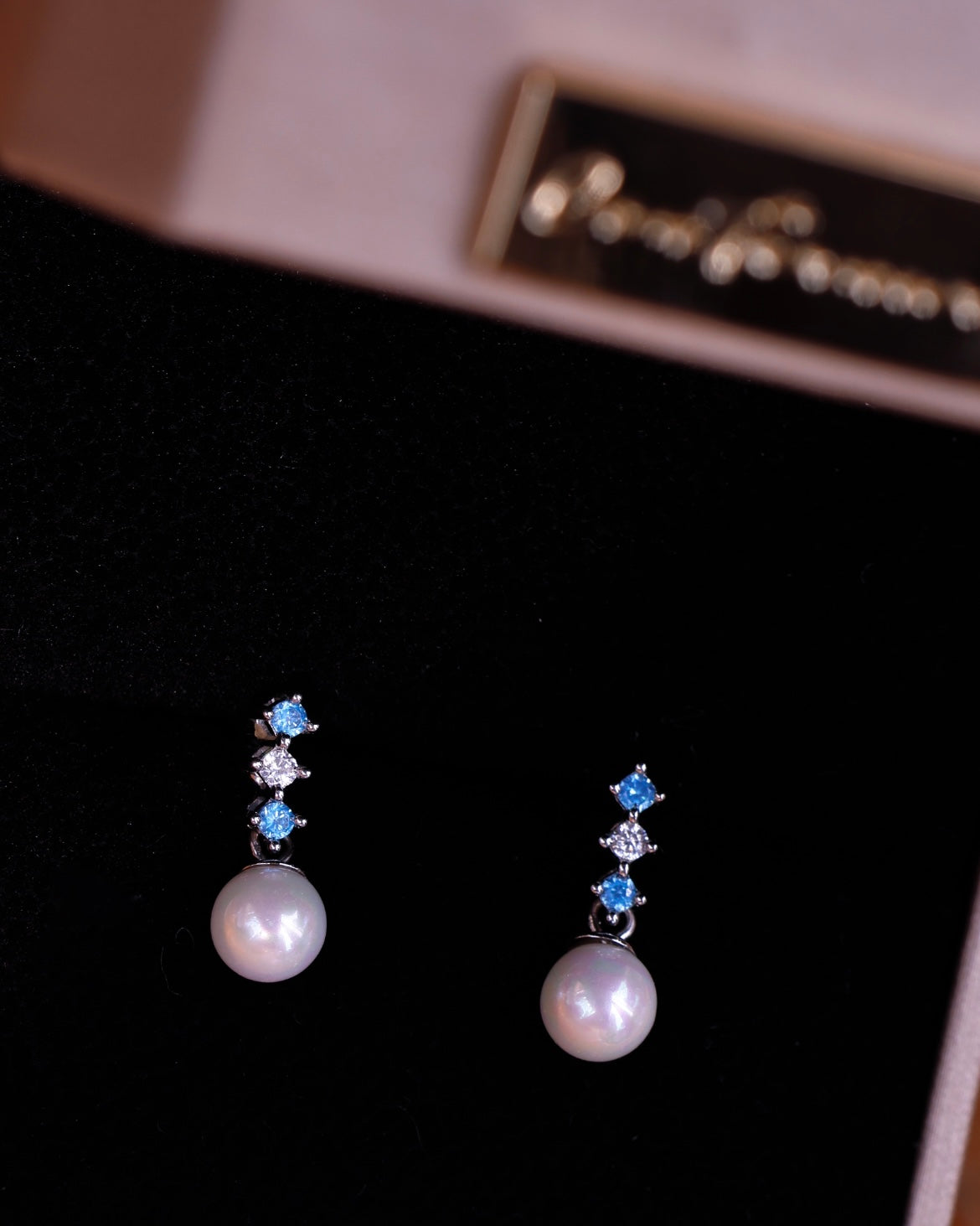 Stella Ocean Dream | Blue white Pearly earrings