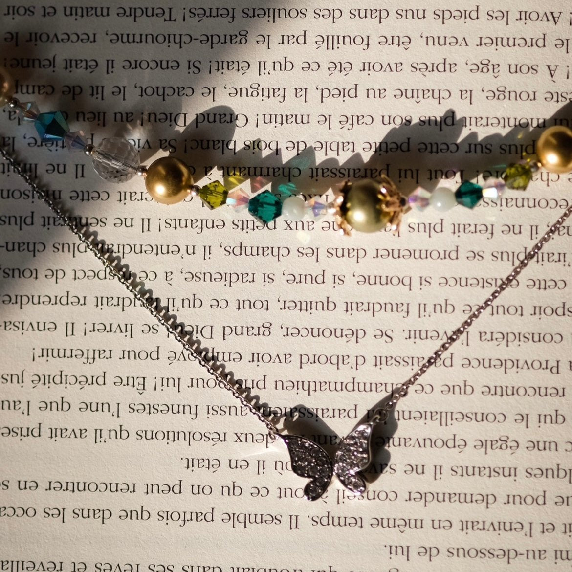 Neverland- Collection Peterpan | One price- 2 necklaces | Pearls Swarovski - Olive green, Mother Nature, sparkling