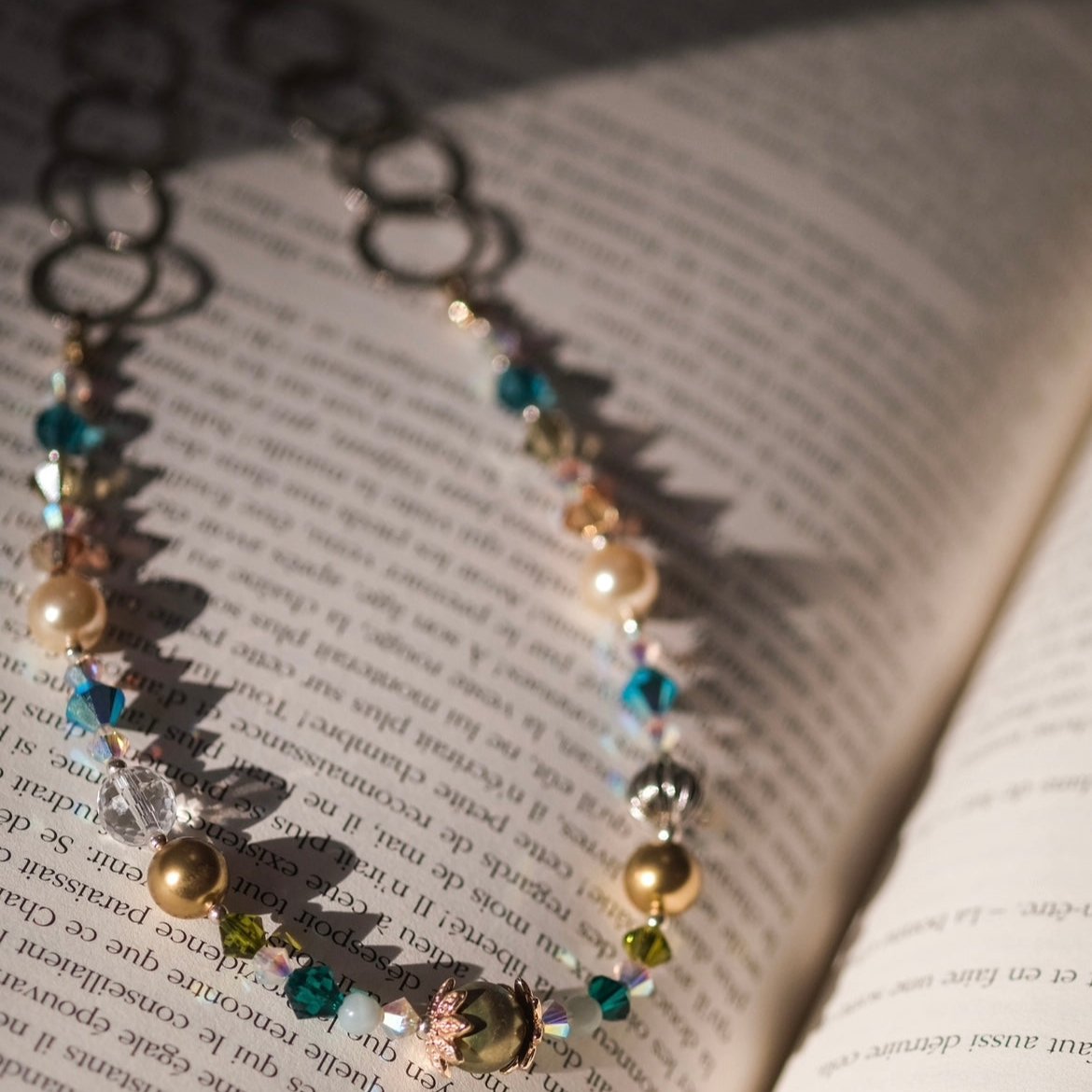 Neverland- Collection Peterpan | One price- 2 necklaces | Pearls Swarovski - Olive green, Mother Nature, sparkling