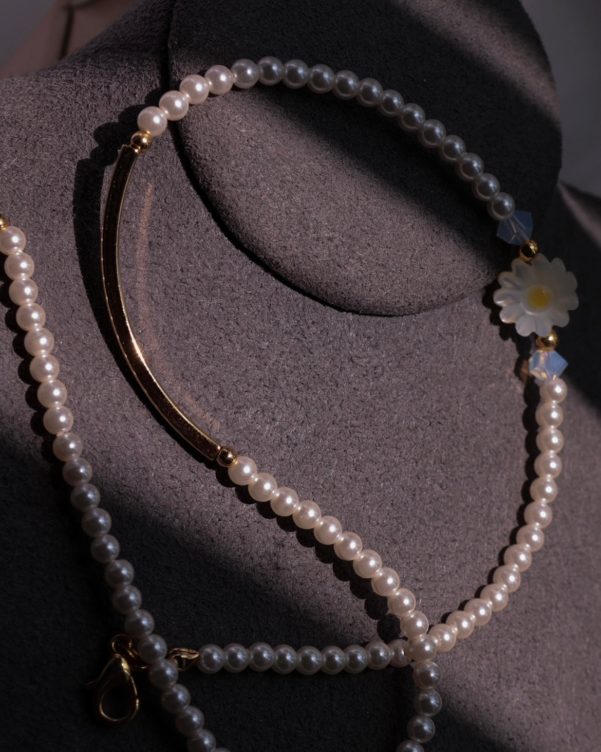 Ray of Sunshine Choker-  2-way to wear| Pearl choker - Classy and cute