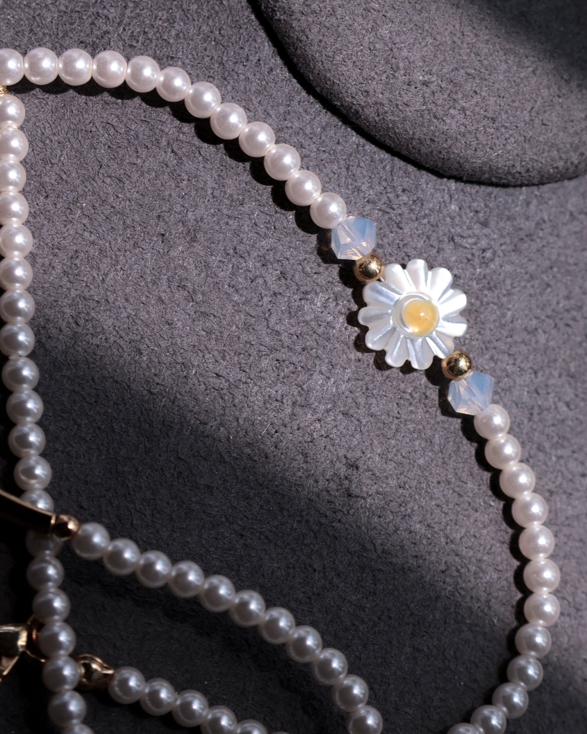 Ray of Sunshine Choker-  2-way to wear| Pearl choker - Classy and cute