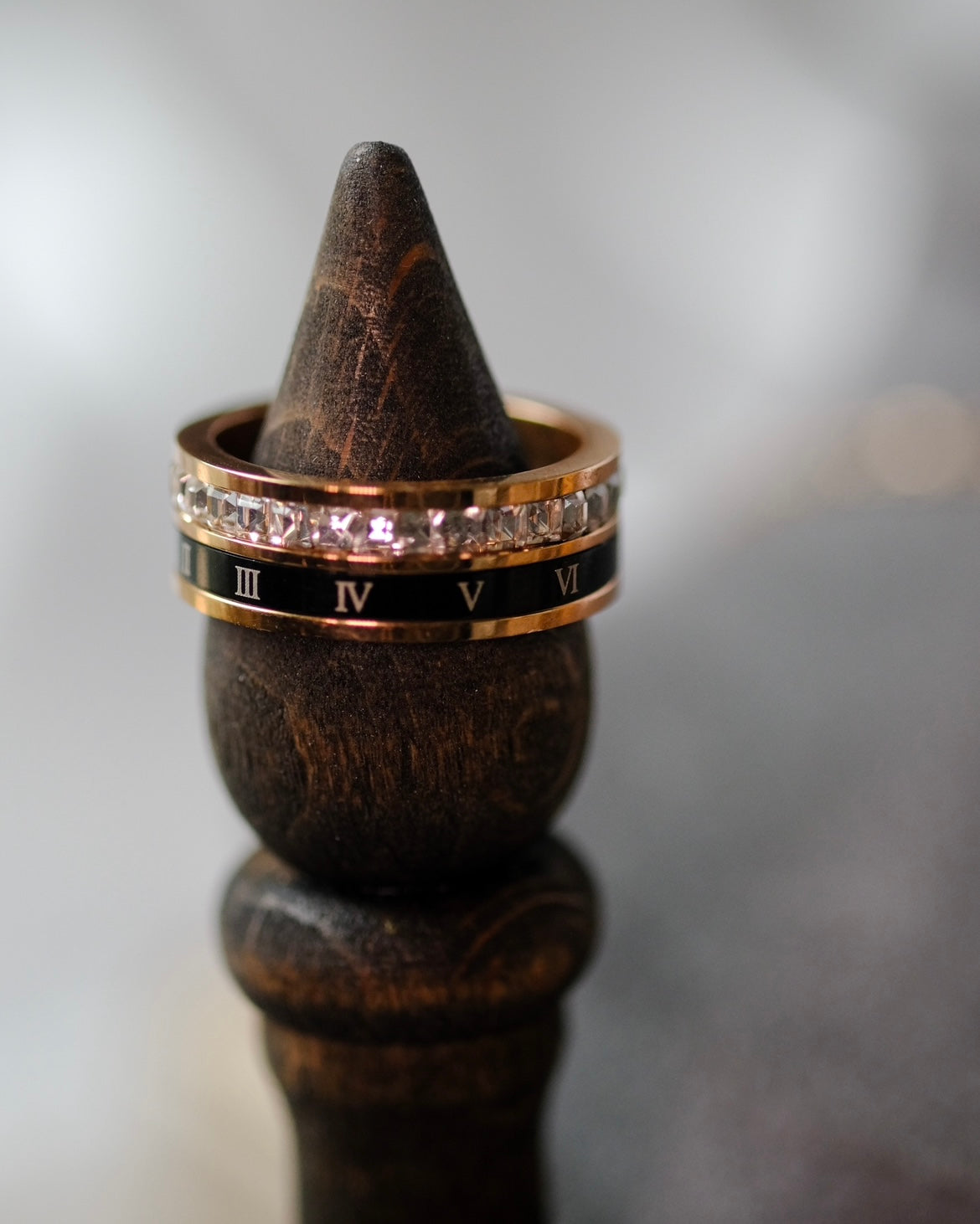 Pixie Dust - Collection Peterpan | US Size4-10 Square crystal ring - Timeless - Titanium