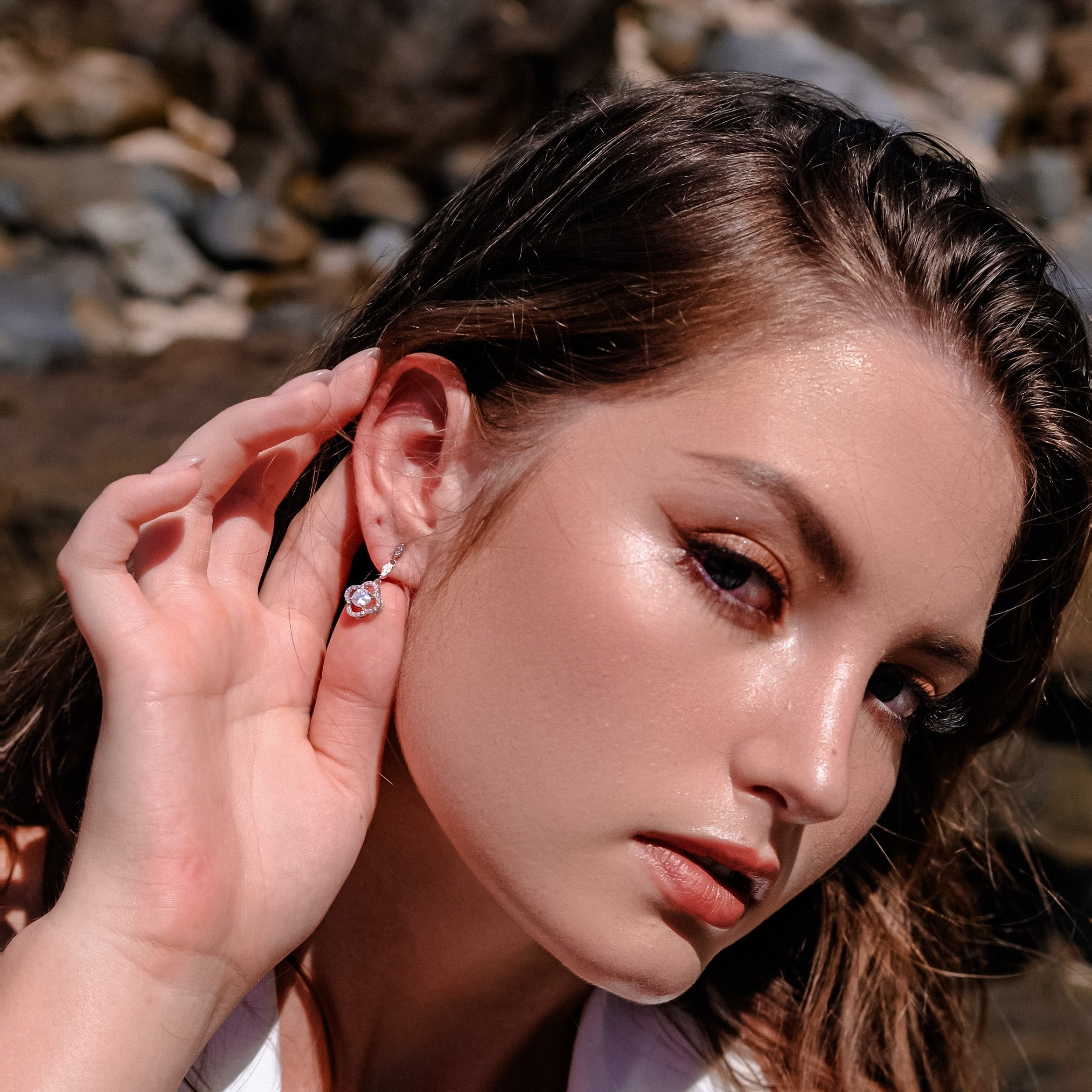 La Fortune [Lucky Charm] Diamonds with cupid cut, 935 Sterling Silver, platinum, shiny, lucky clove shape