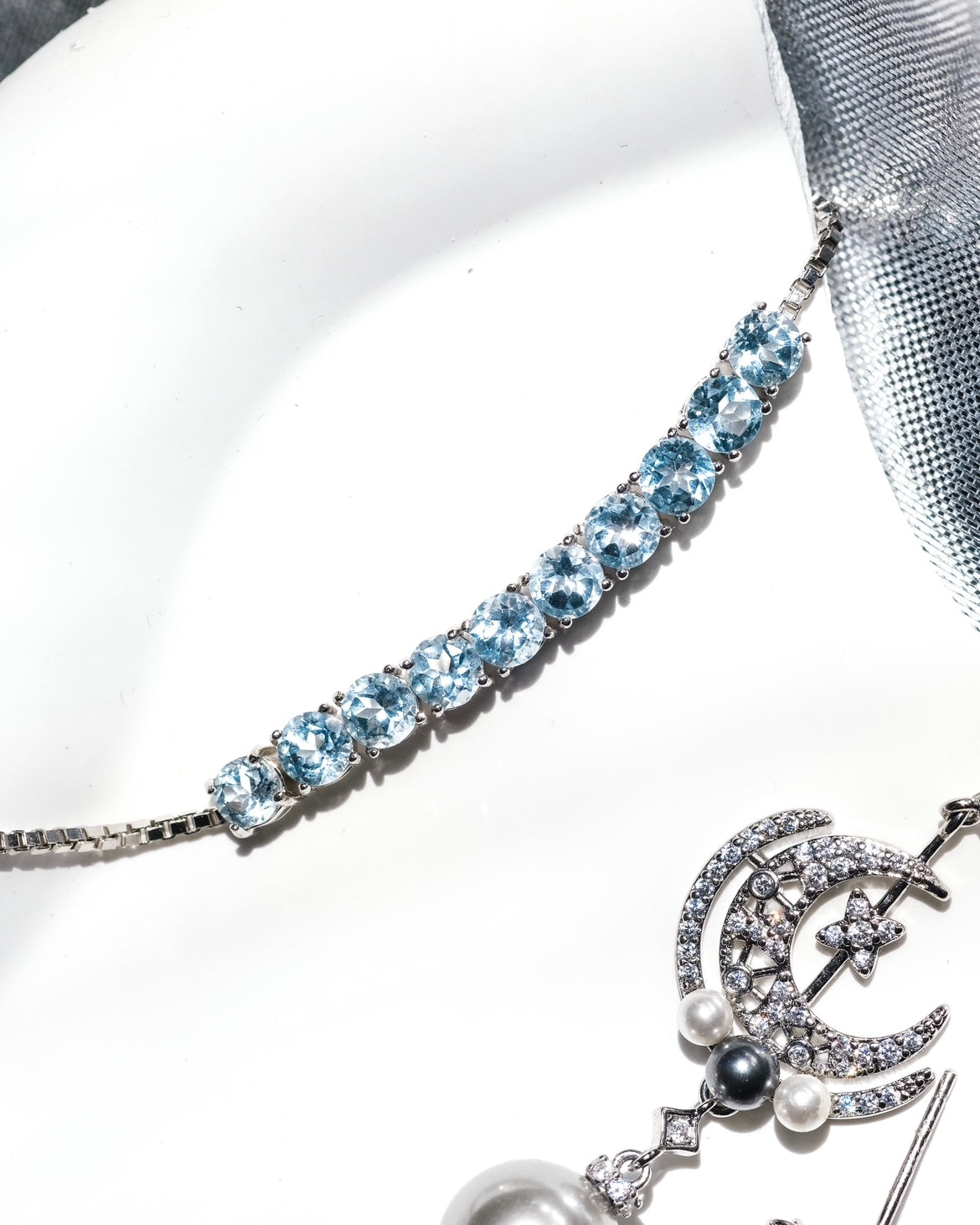 Sky Blue | Natural Blue Topaz - Classic bracelet - Freesize - 10 pc premium blue topaz