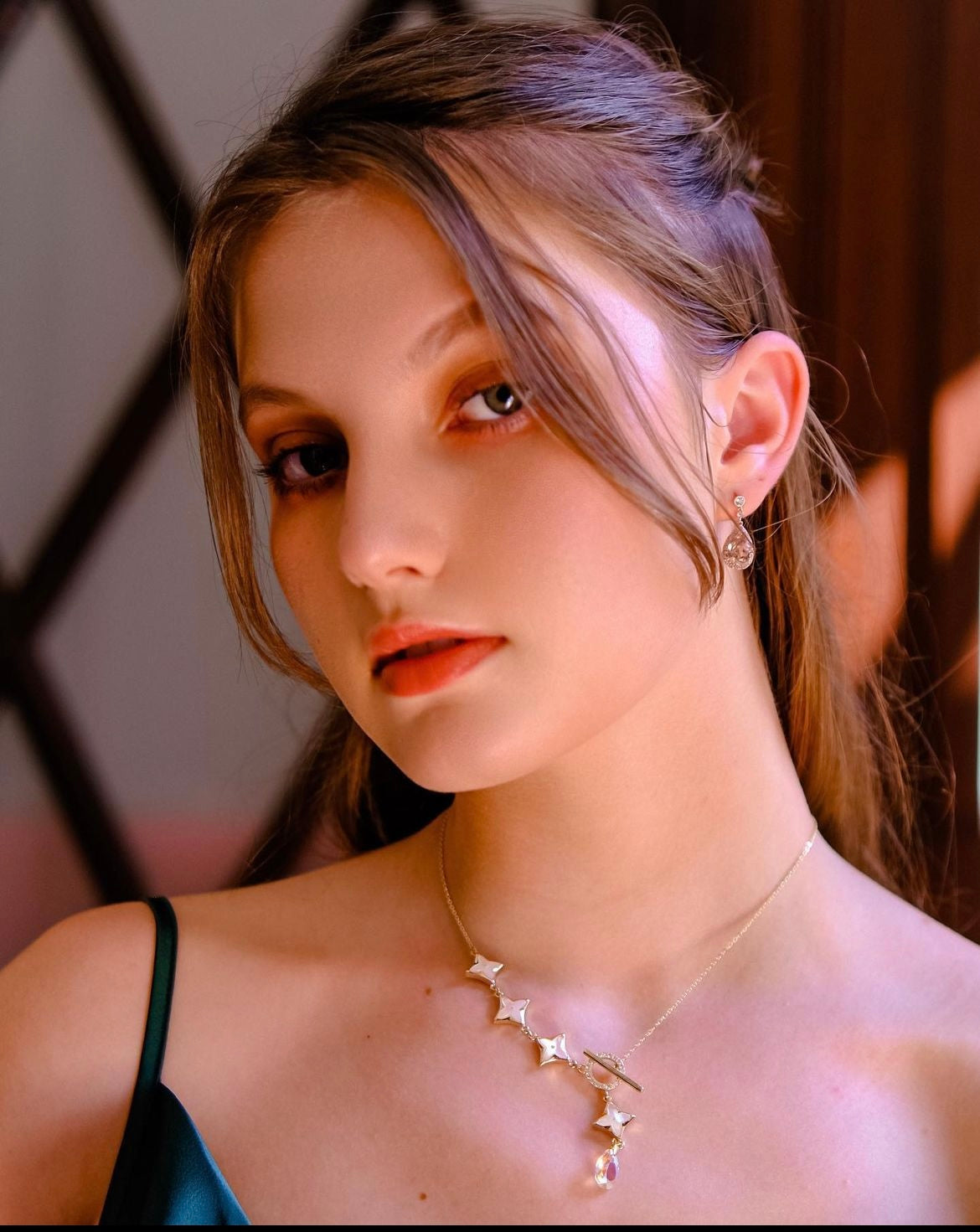 Sunset Glow | Collection Bible - Rose coloured Swarovski crystal princess elegant earrings