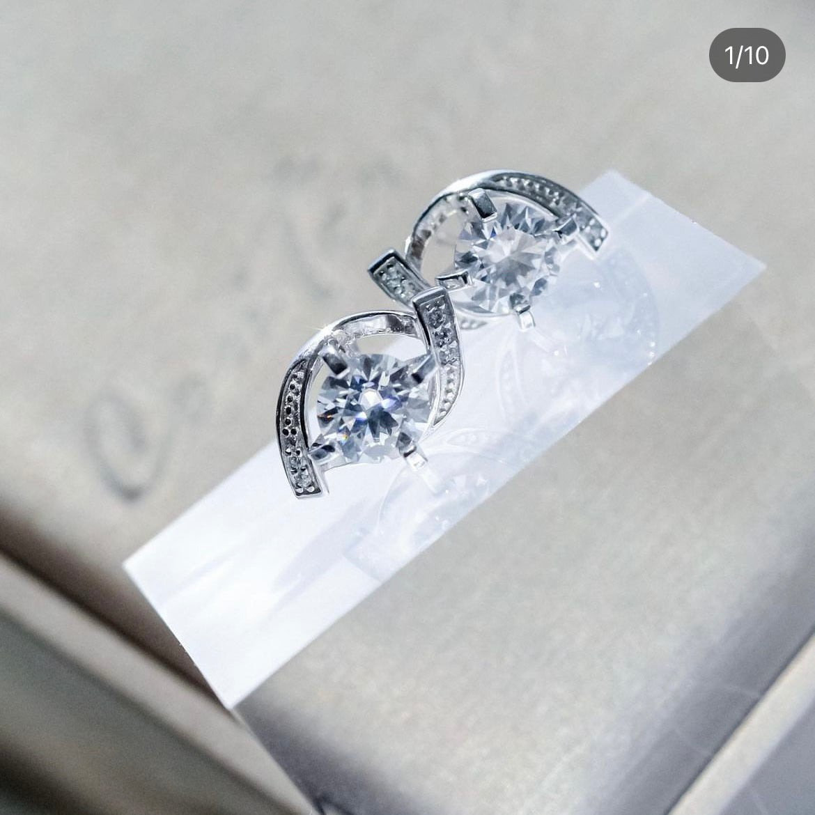 No Matter | Collection to every girl- Aesthetic, classic & modern Diamond earrings