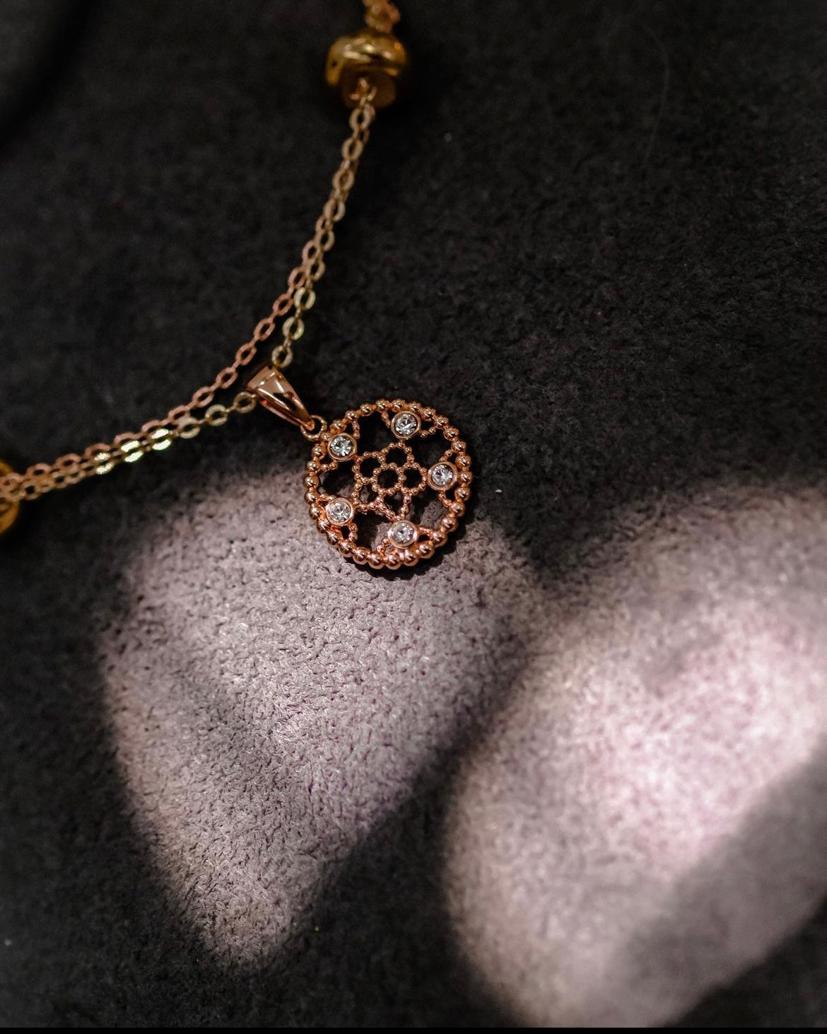 Stained Glass | Collection cathedral - Desginer multi-way necklace: Double chain plated with 18k Gold and Swa crystals