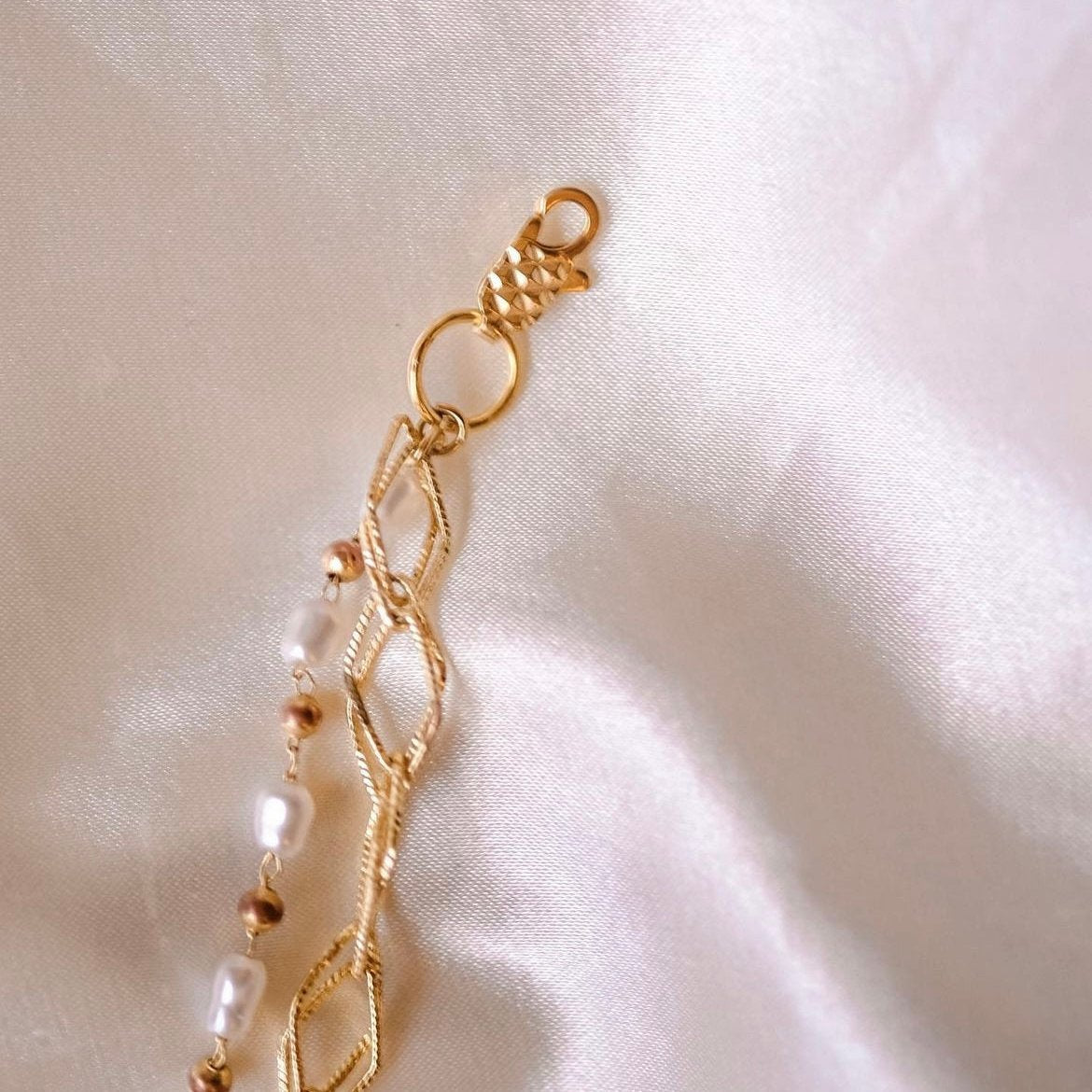 Geometry | Short necklace style - Perfect for all seasons