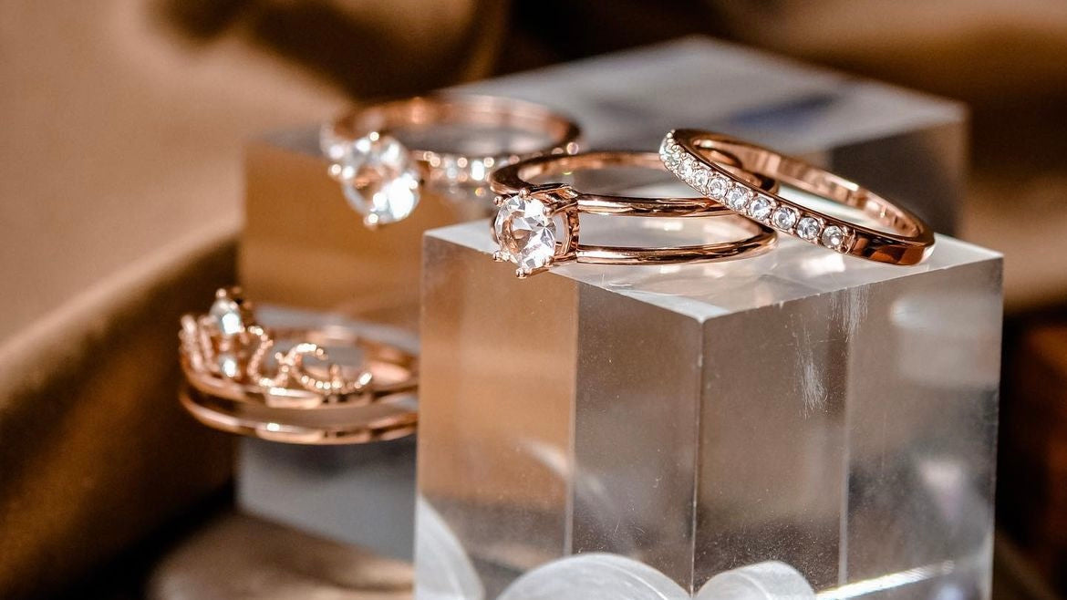 Sandwich Biscuit | Collection Growth - 3- way rings - Creative and modern design with Swarovski crystals