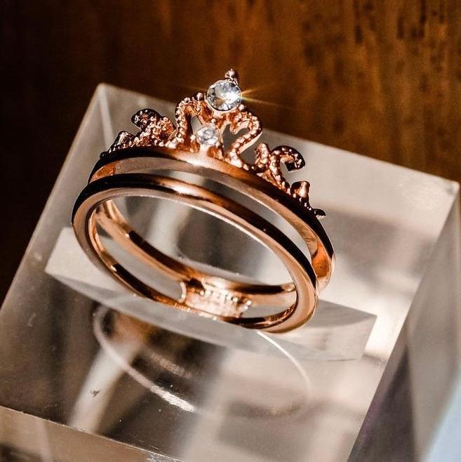 Castle Biscuit | Collection Growth - 3- way rings - Creative and modern design with Swarovski crystals