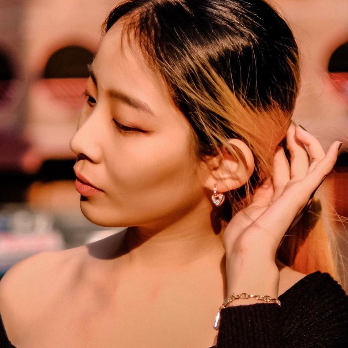 Hold On | 2- way Love Heart Lock earrings (18k Rose gold)