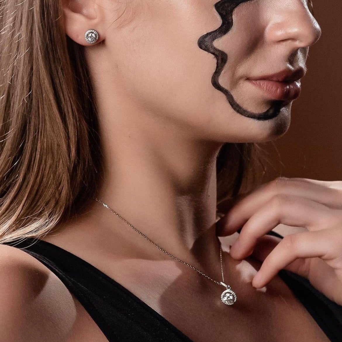 Does Eternity mean forever | Ethical diamond - Earrings & Necklace - Simply elegance