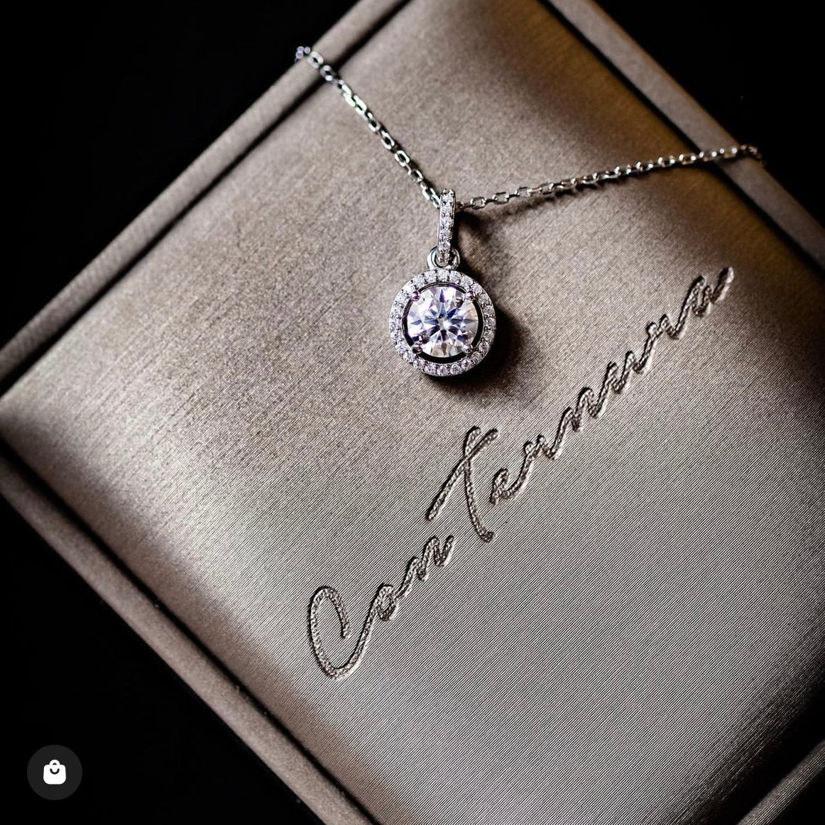 Does Eternity mean forever | Ethical diamond - Earrings & Necklace - Simply elegance