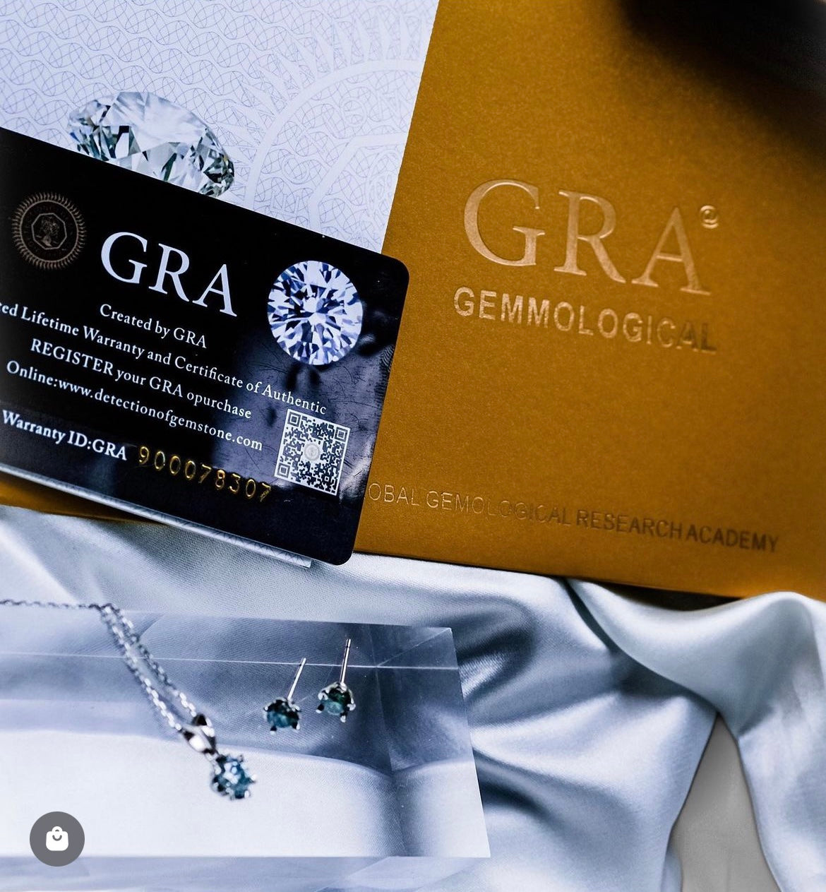 A Midsummer Night's Dream | 0.5 carat diamond earrings & 1 carat diamond necklace - blue/green