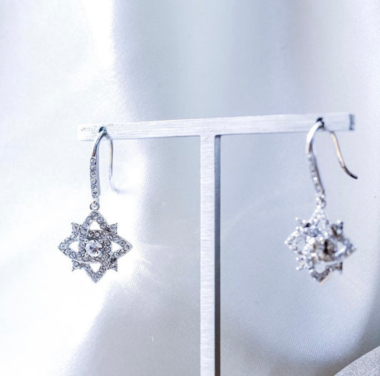 Wandering Star | Goddess starry earrings- Swarovski crystals- Date night essential