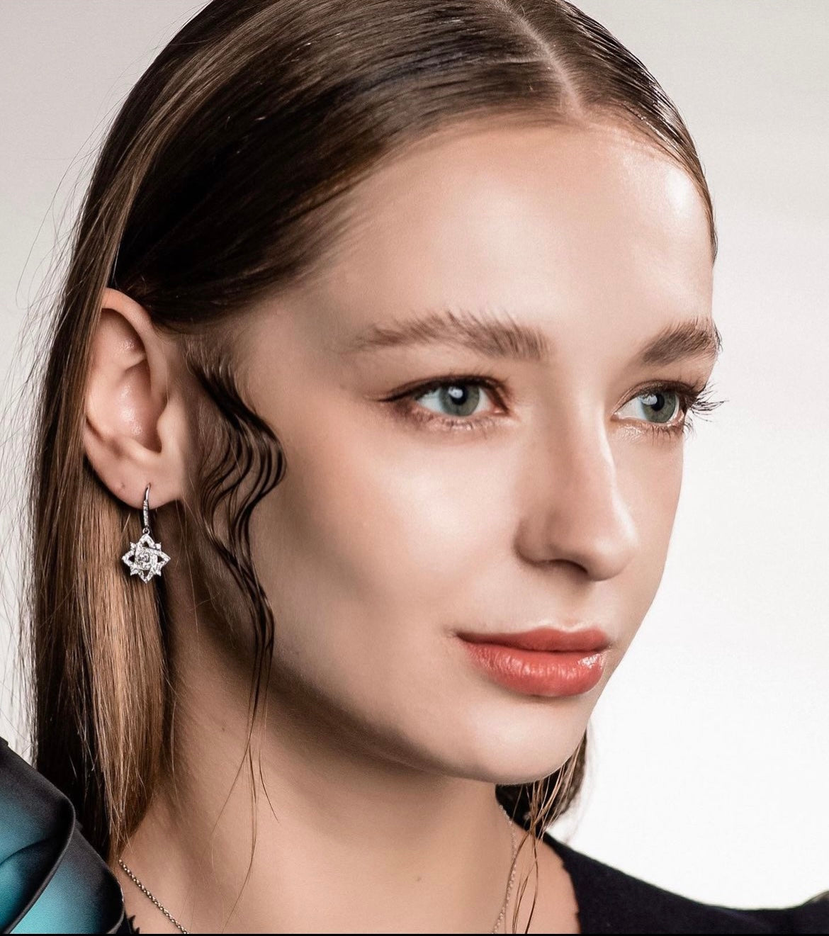 Wandering Star | Goddess starry earrings- Swarovski crystals- Date night essential