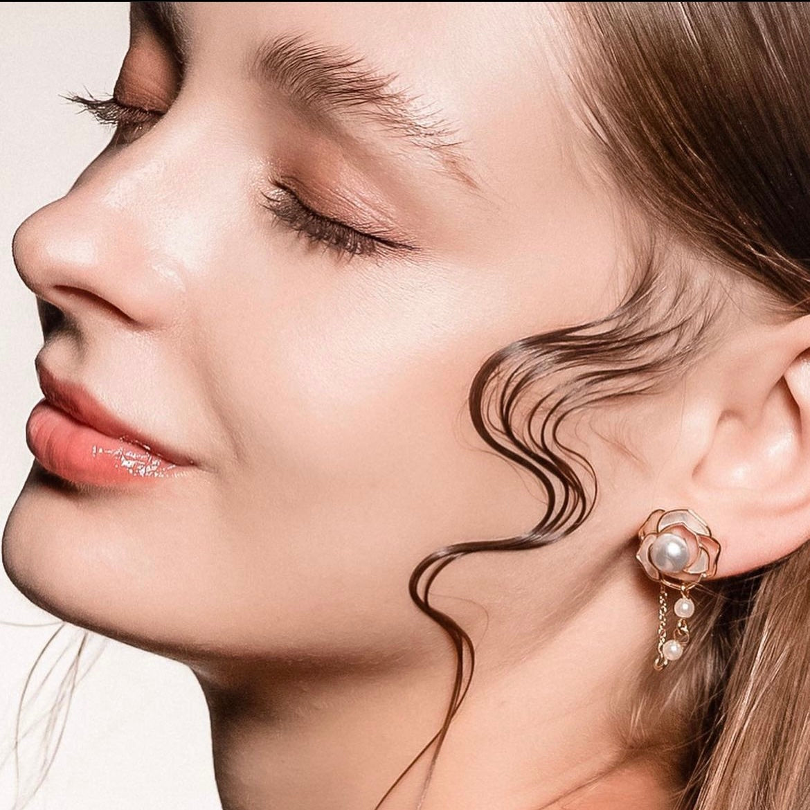 Camellia | Two- way Camellia Japonica earrings - Designer earrings