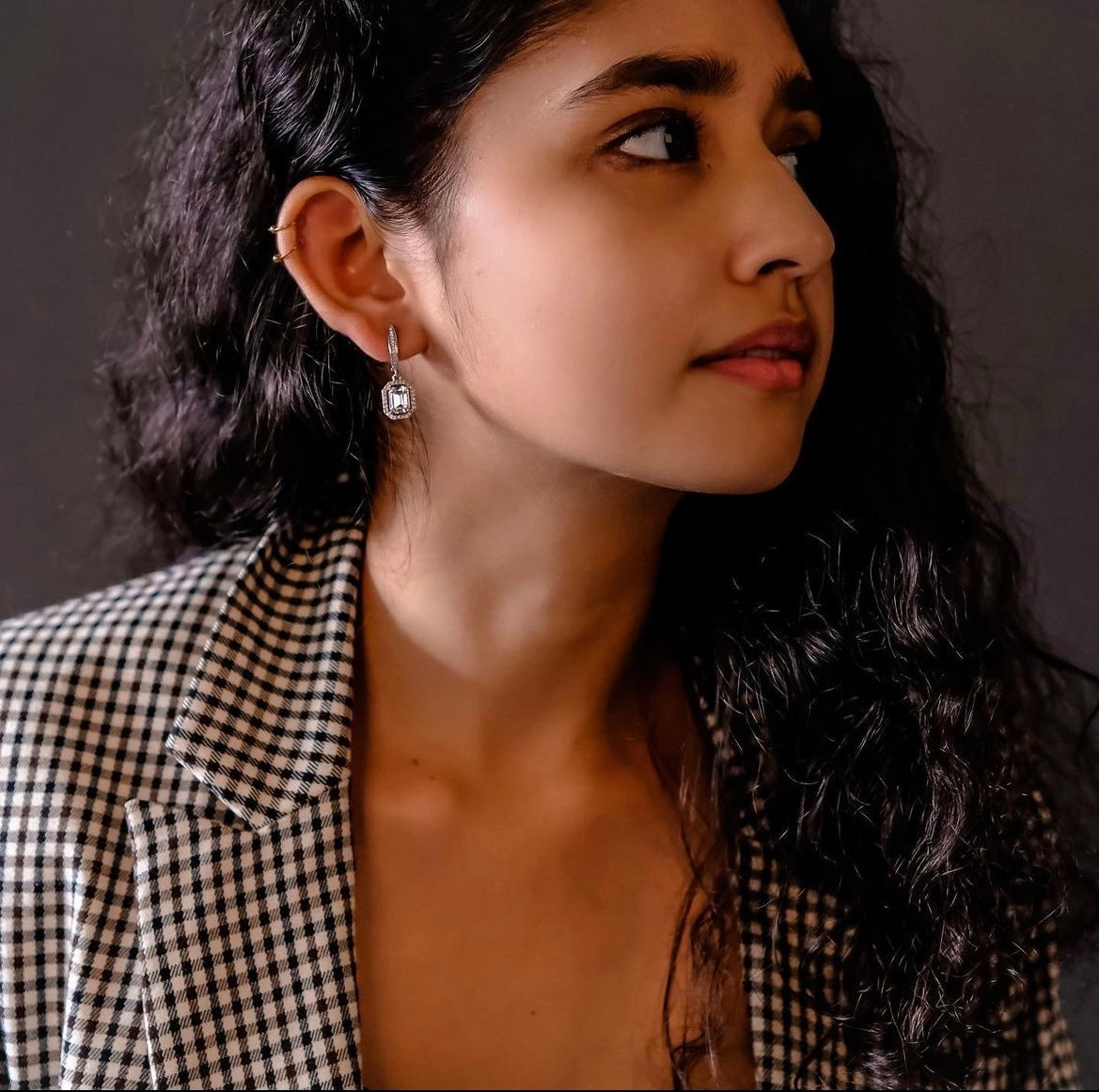 Reflection | Classic and luxurious rectangular crystals | vintage vibe | Platinum & Rose Gold