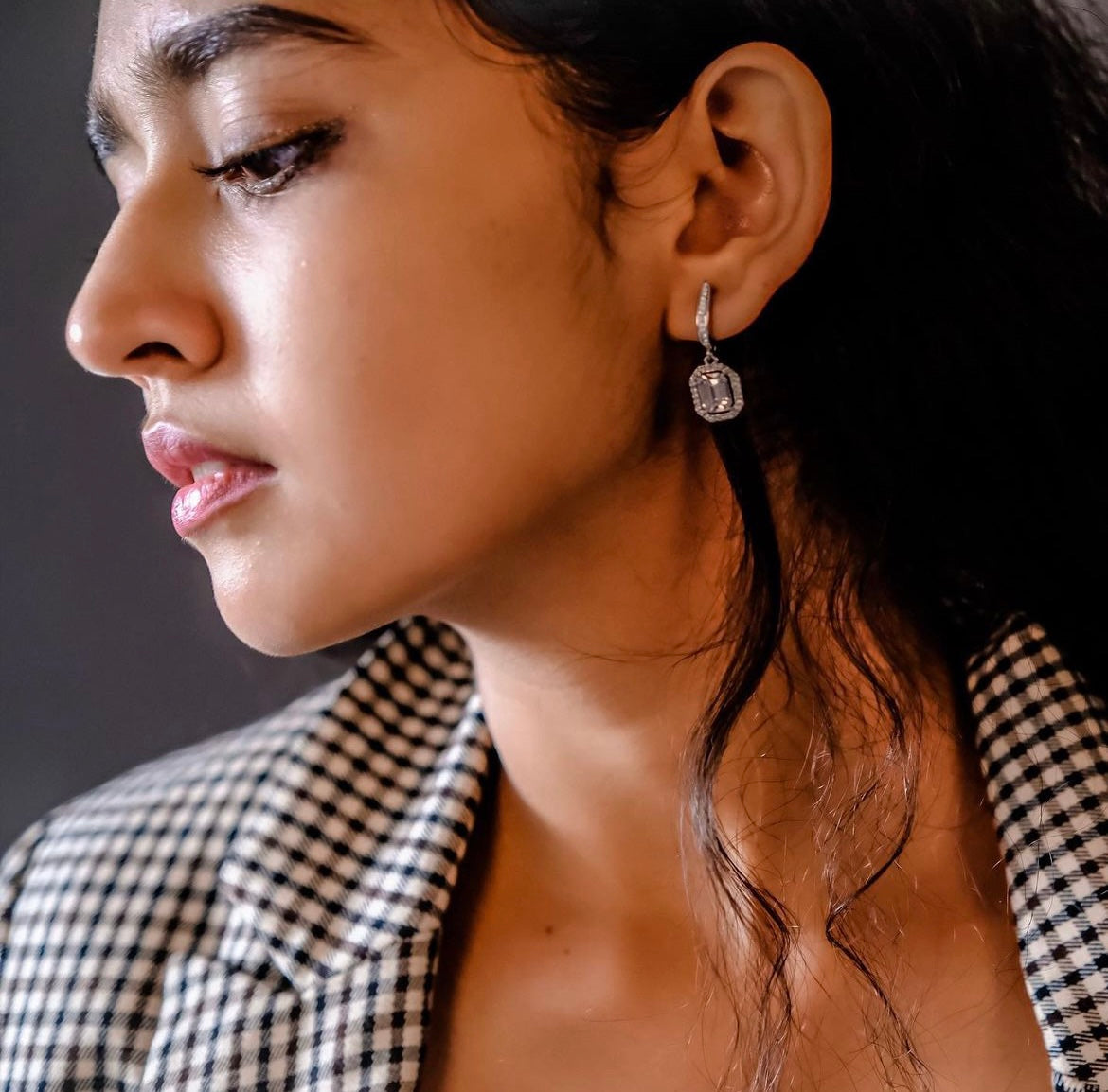 Reflection | Classic and luxurious rectangular crystals | vintage vibe | Platinum & Rose Gold